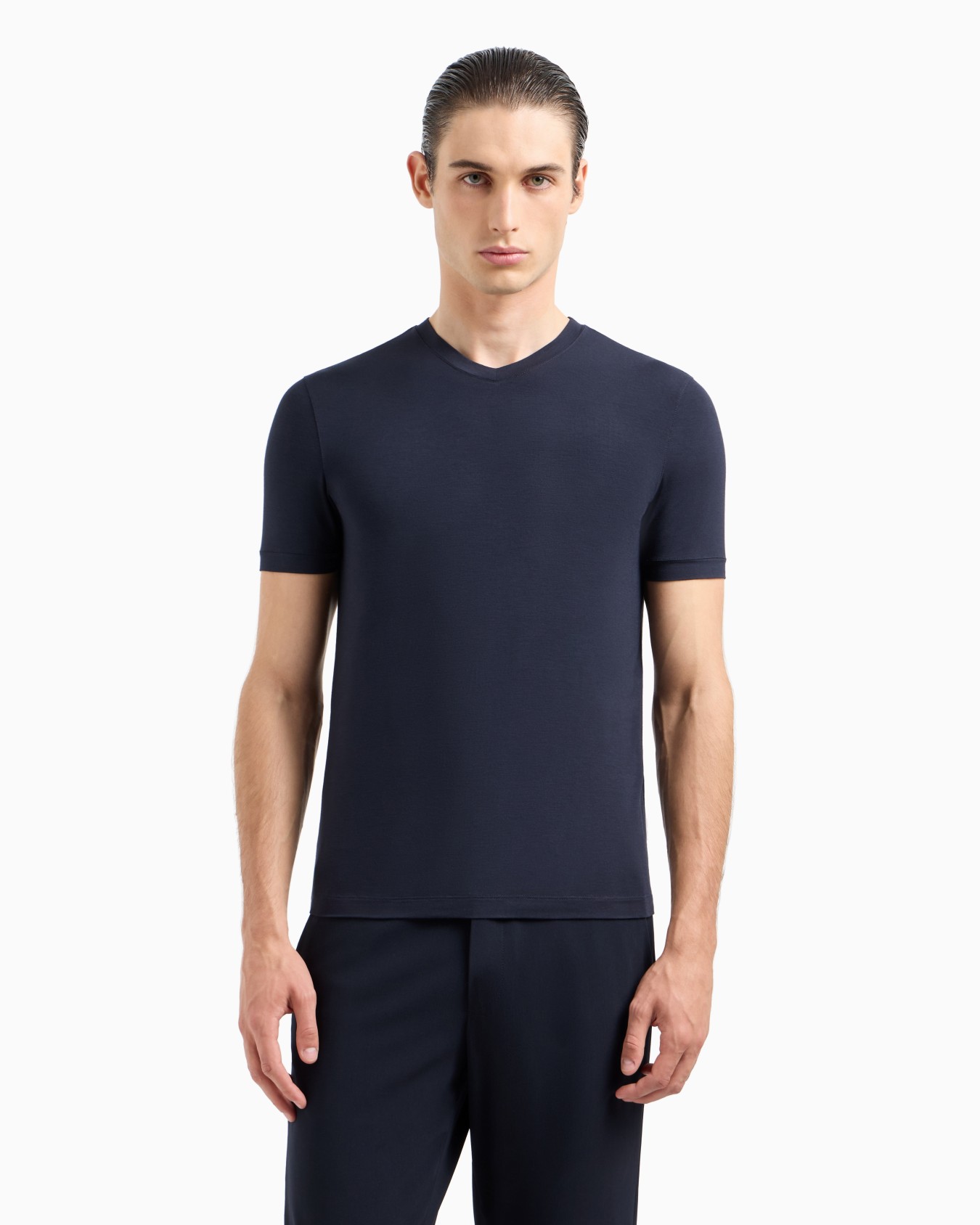 Stretch viscose jersey, V-neck Icon T-shirt Slide 1