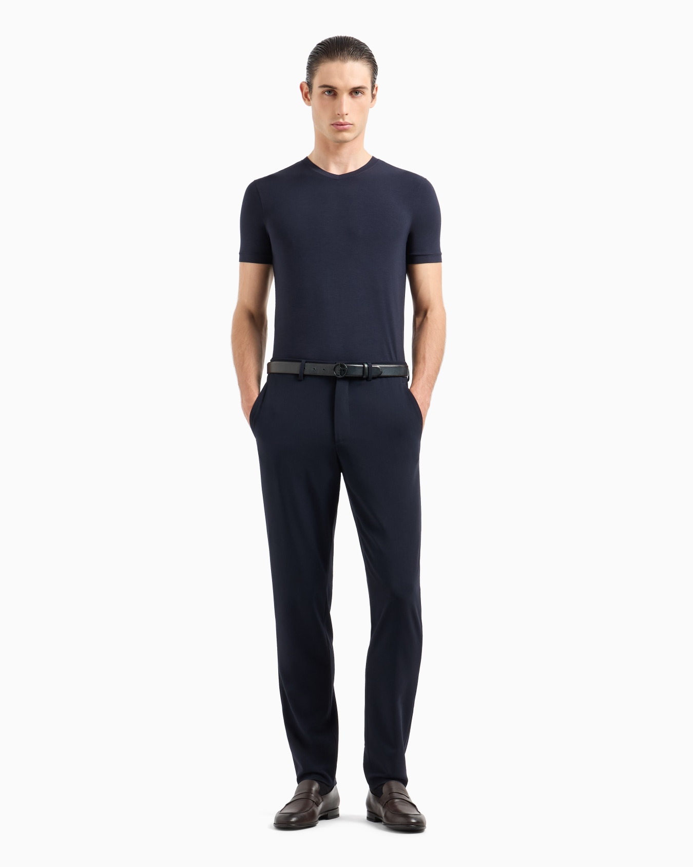 Stretch viscose jersey, V-neck Icon T-shirt Slide 3