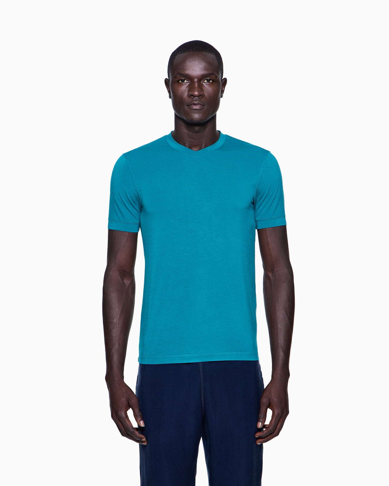 Stretch viscose jersey, V-neck Icon T-shirt Slide 1