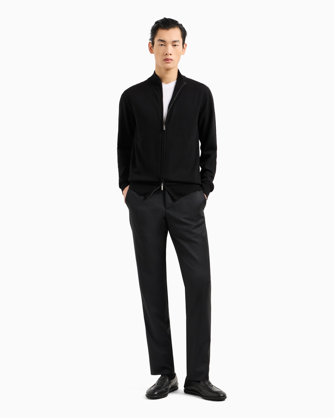 V-neck T-shirt Icon in stretch viscose jersey Slide 3
