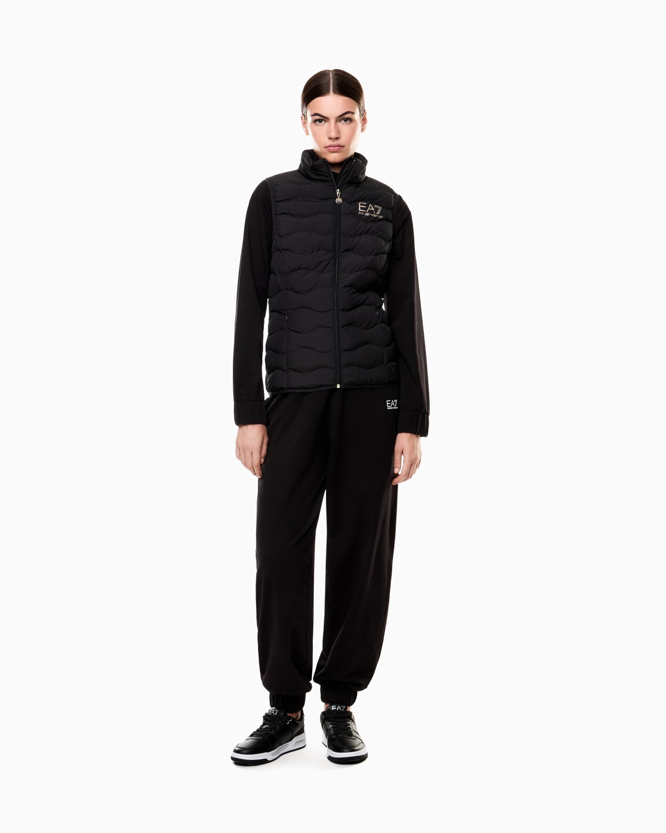 Core Lady nylon packable padded gilet Slide 1
