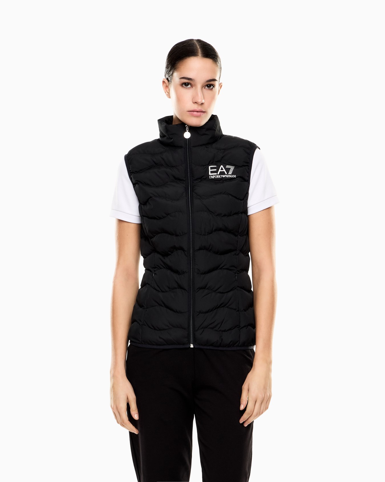Core Lady nylon packable padded gilet Slide 3