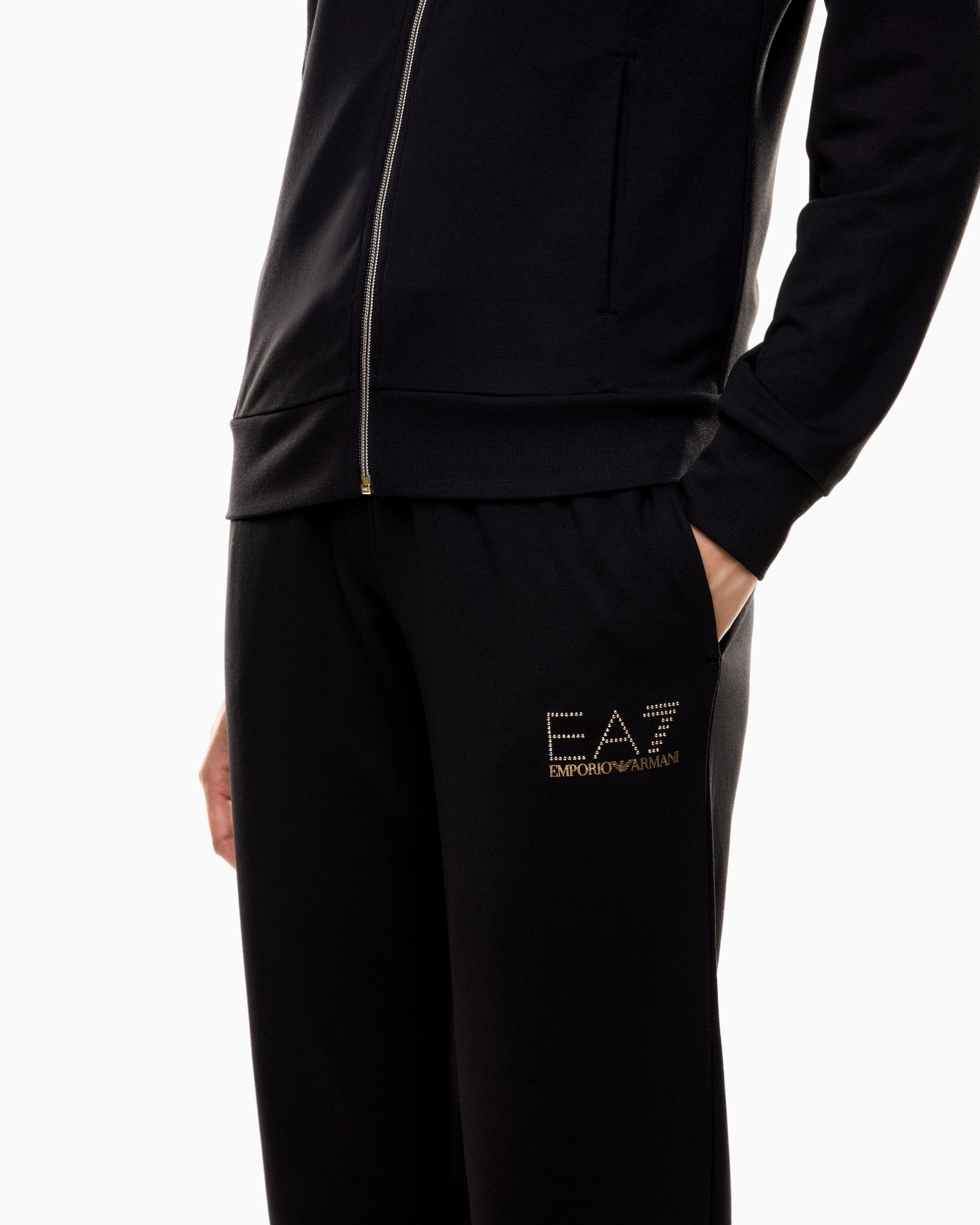 Stretch viscose-blend tracksuit Slide 6