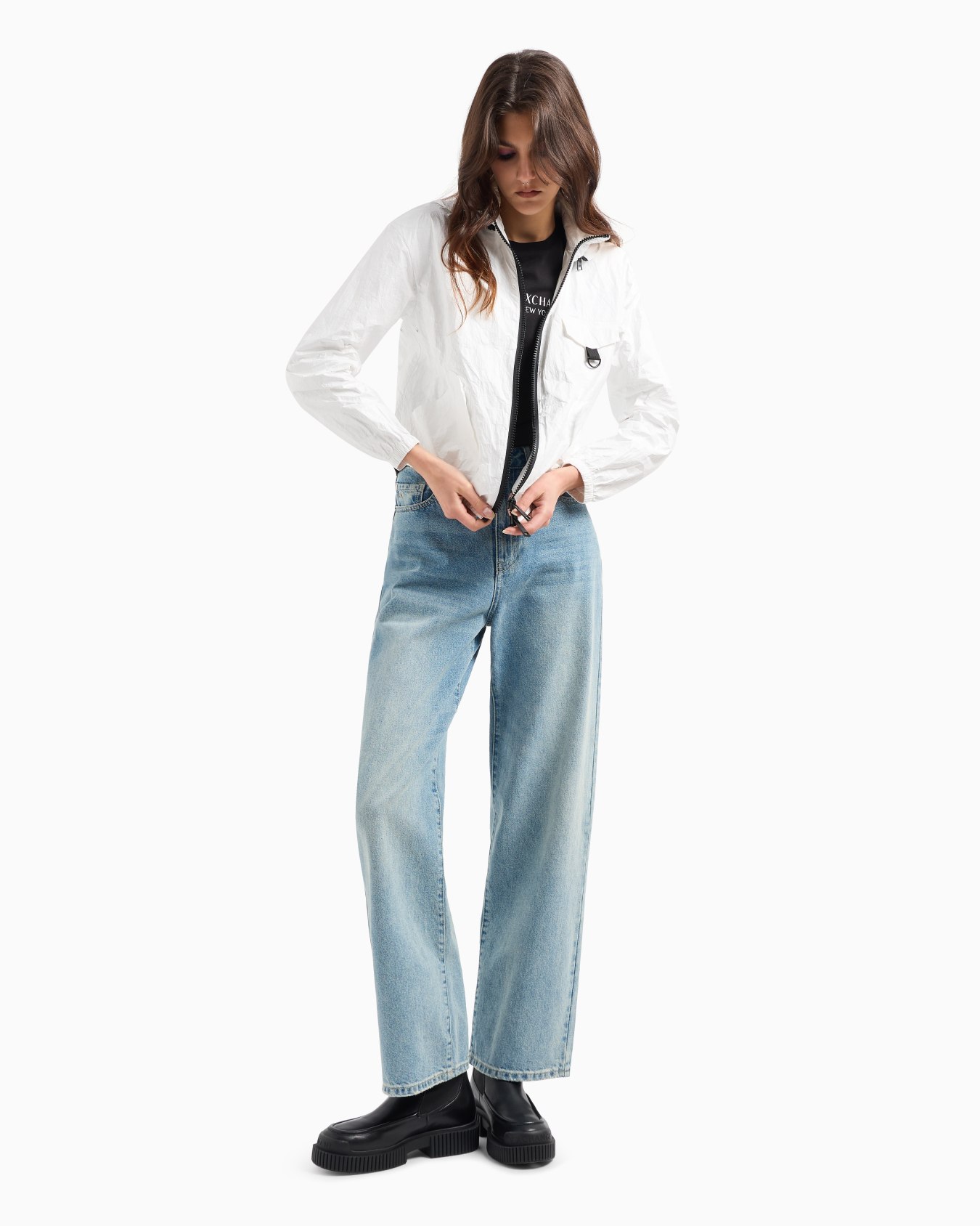 Non-woven windbreaker with hood and hook Slide 3