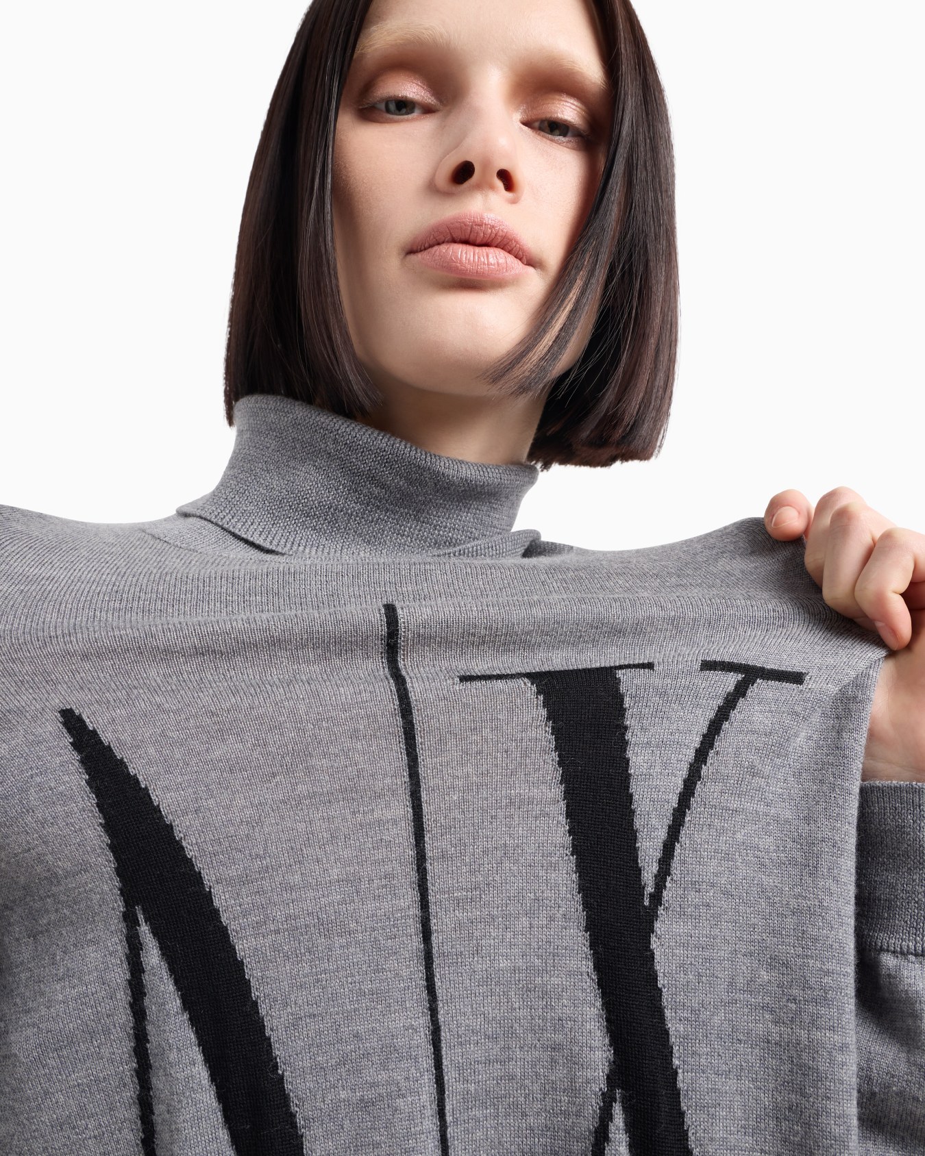 High neck sweater with maxi logo Slide 4