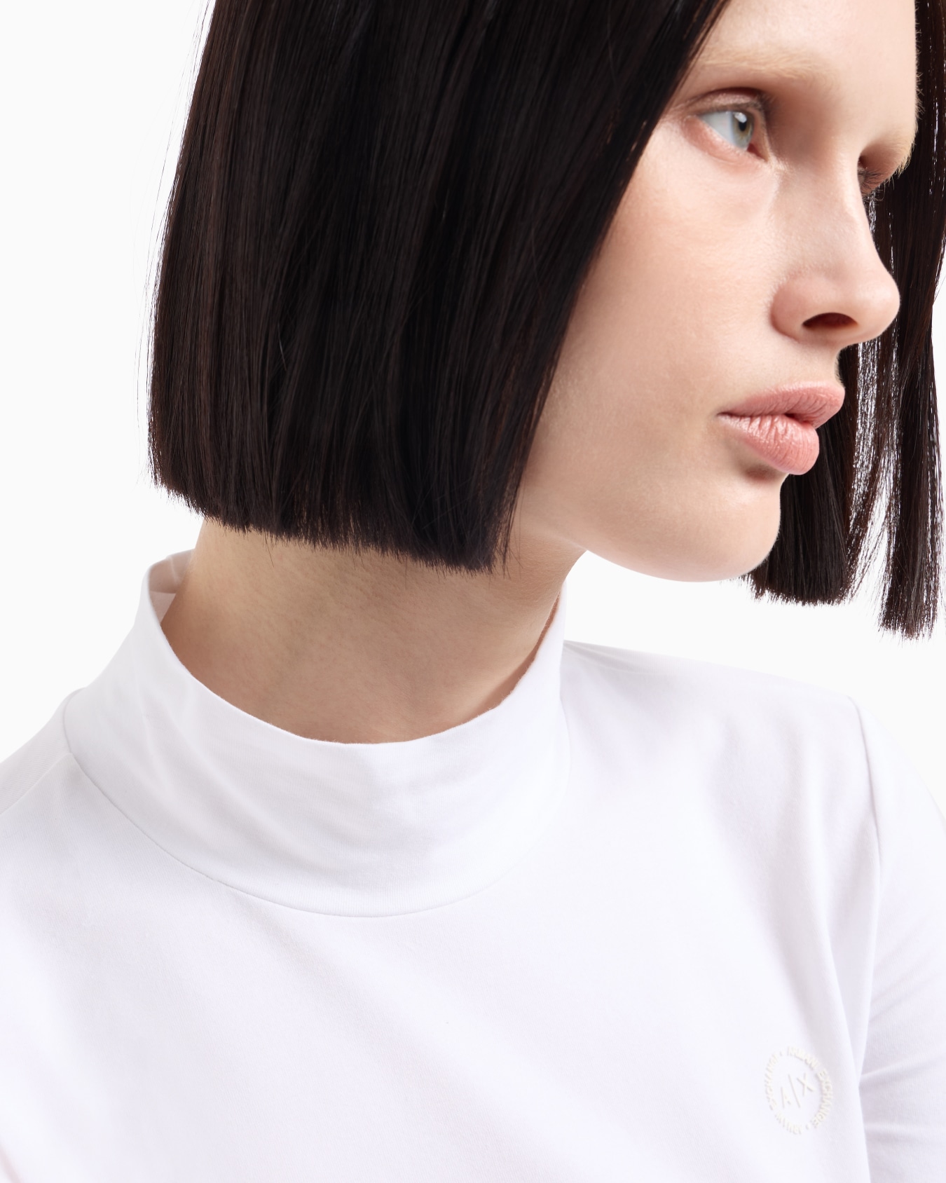 High neck top Slide 4