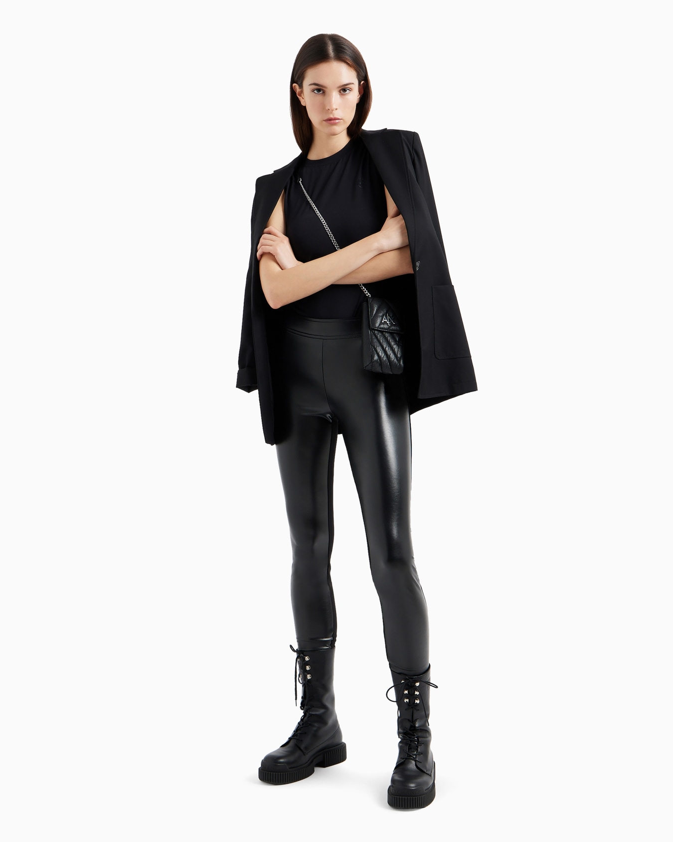 Top con cuello alto Diapositiva 3