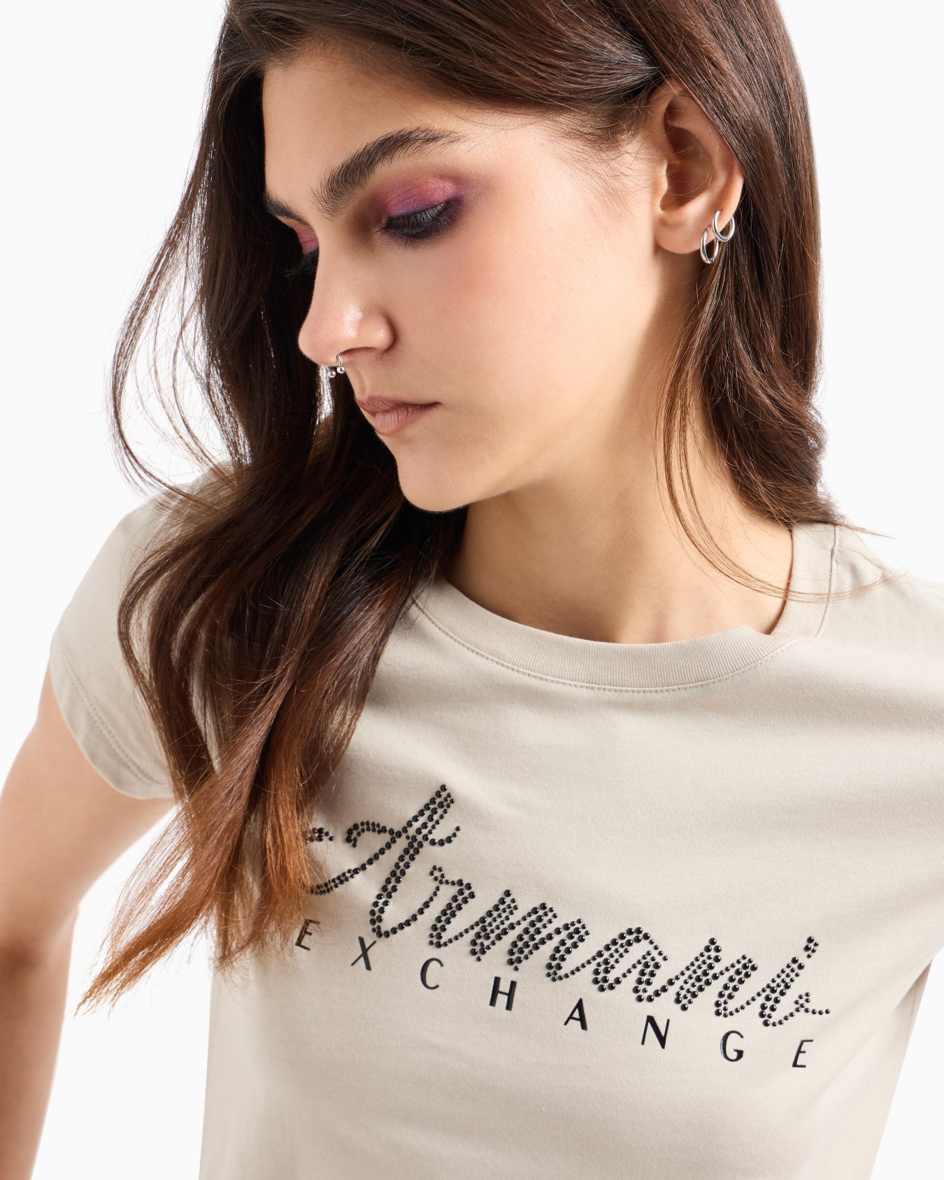Camiseta slim fit con logo de strass Diapositiva 4