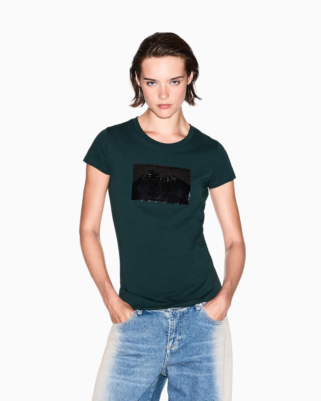 Slim fit T-shirt in stretch cotton jersey Slide 3