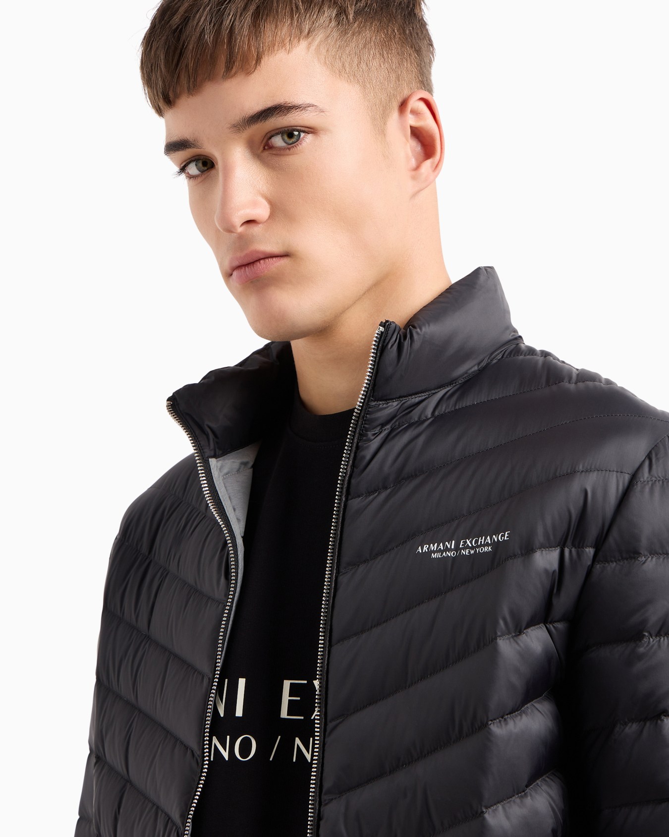 Double-faced padded jacket with zip Slide 4