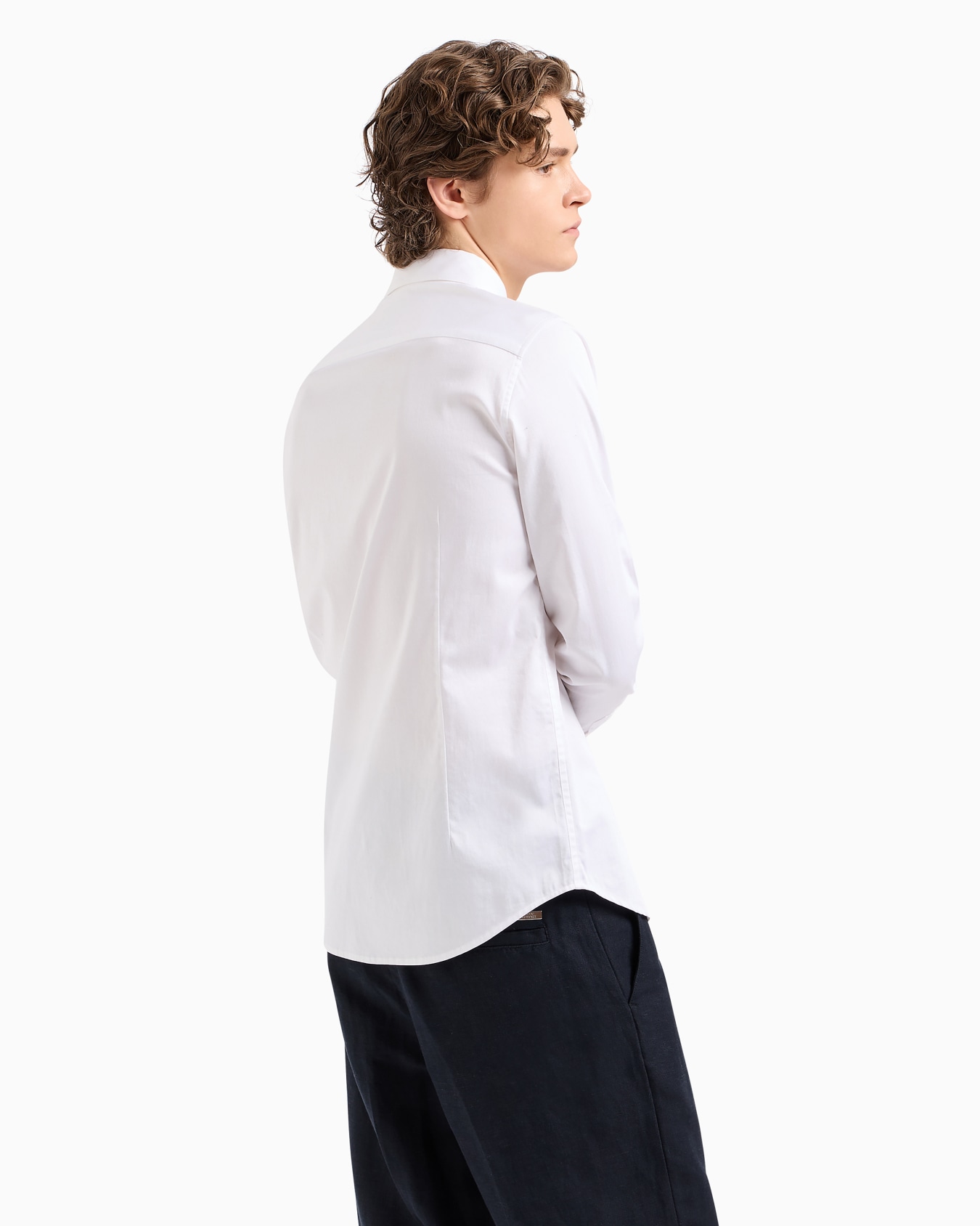 ストレッチサテンのスリムフィットシャツ スライドする 2