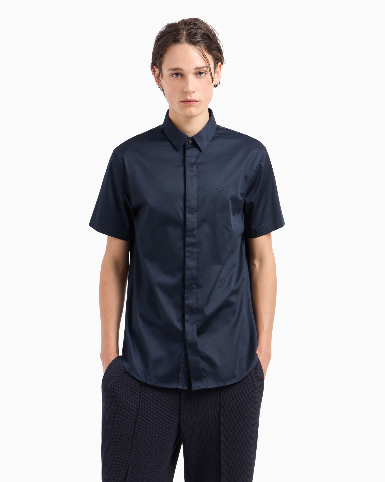 Slim fit short sleeve shirt in stretch satin Slide 3