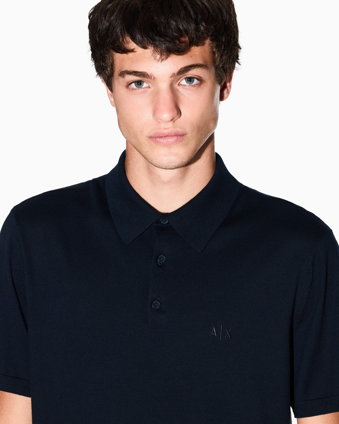 Pique polo shirt with contrasting details Slide 4
