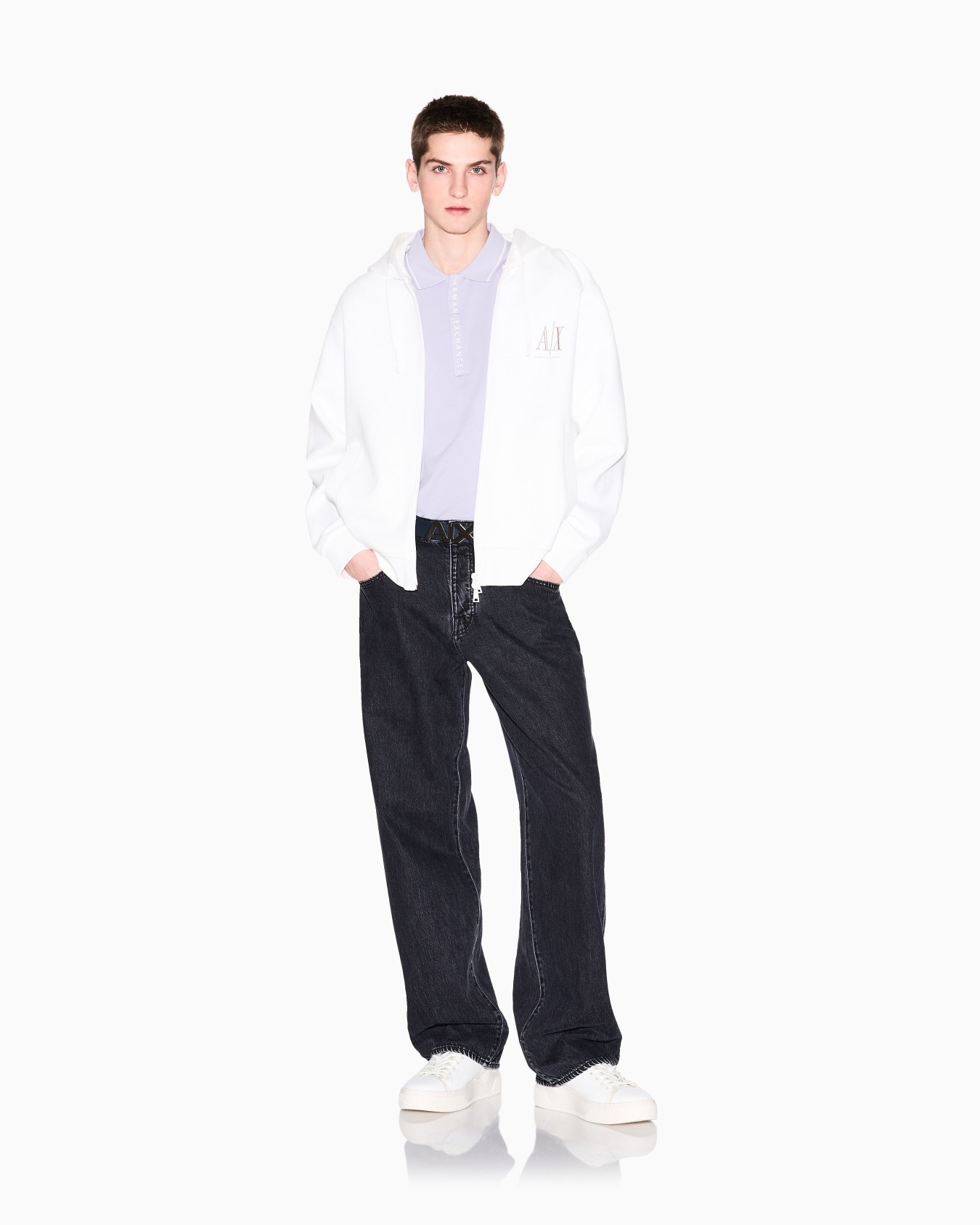 Polo with contrasting logo in cotton spandex Slide 1
