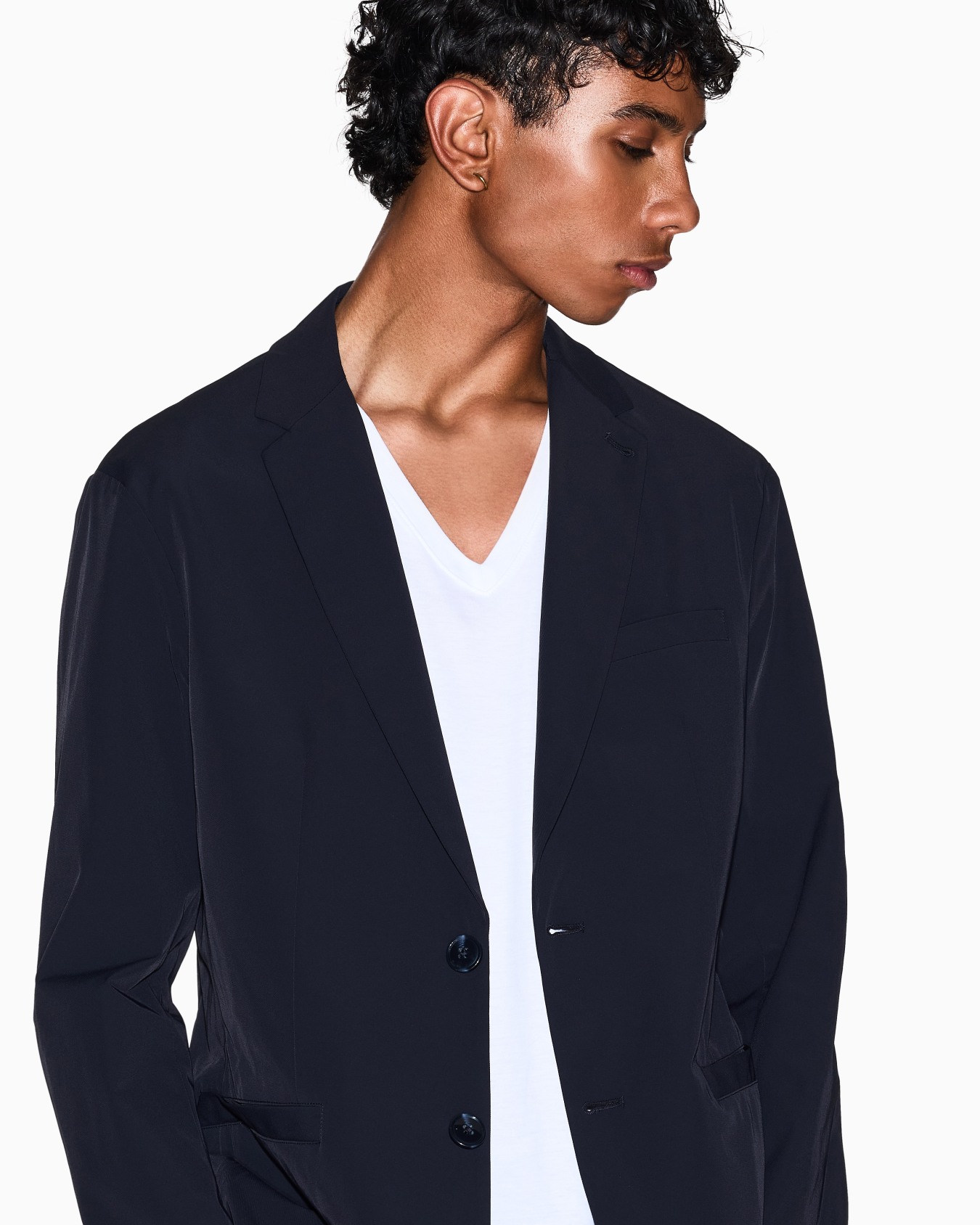 Chaqueta de botonadura sencilla en sarga ultraelástica Diapositiva 4