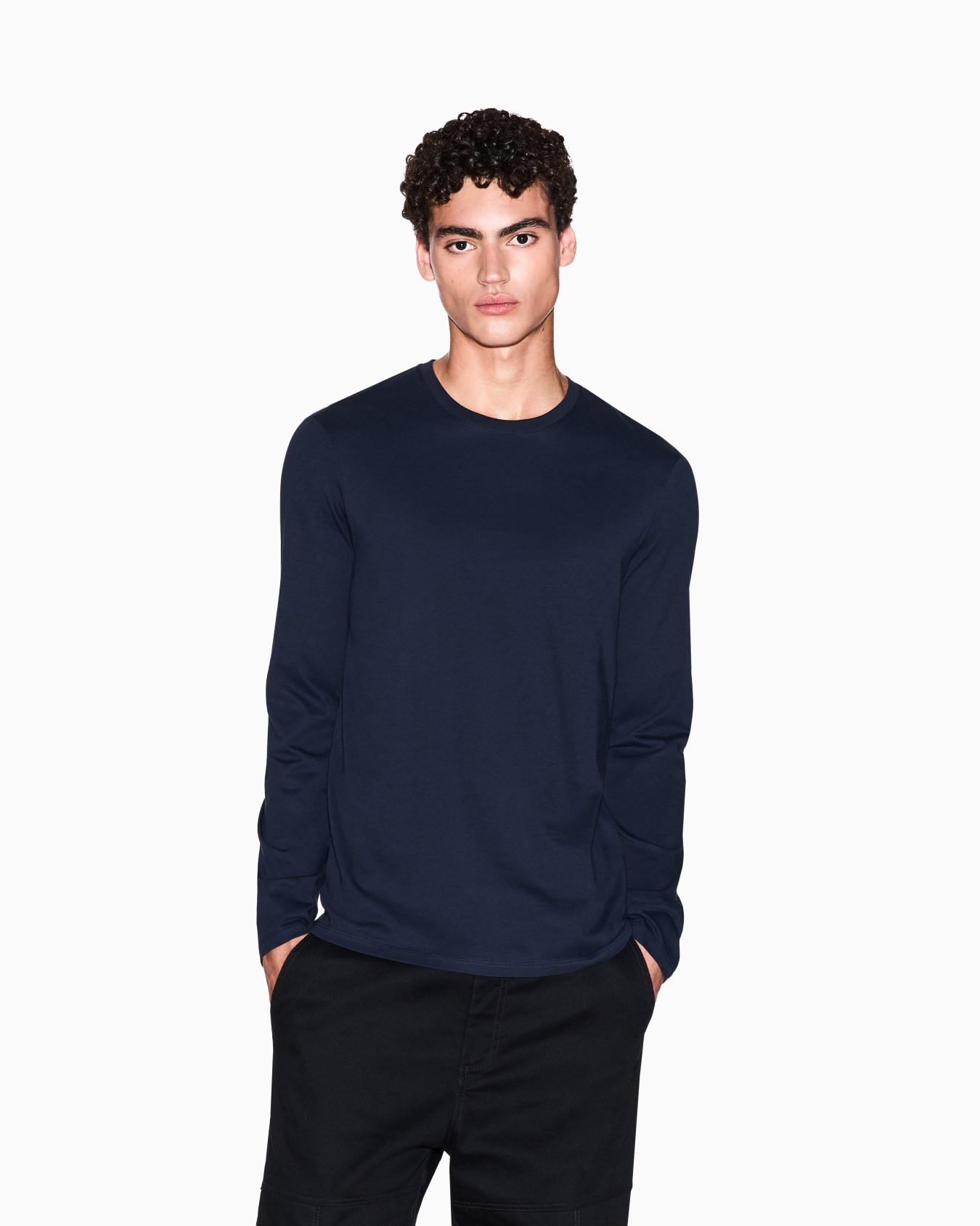 T-shirt in cotone Pima a maniche lunghe Slide 3