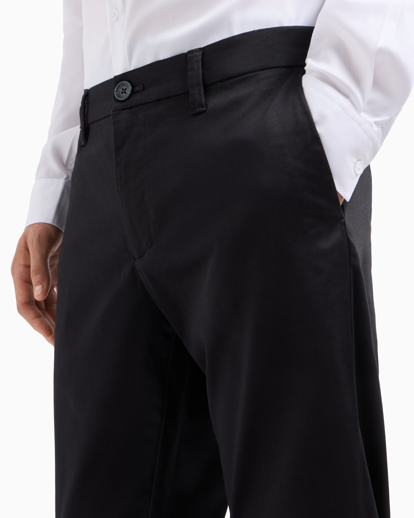 Cotton poplin chino trousers Slide 4