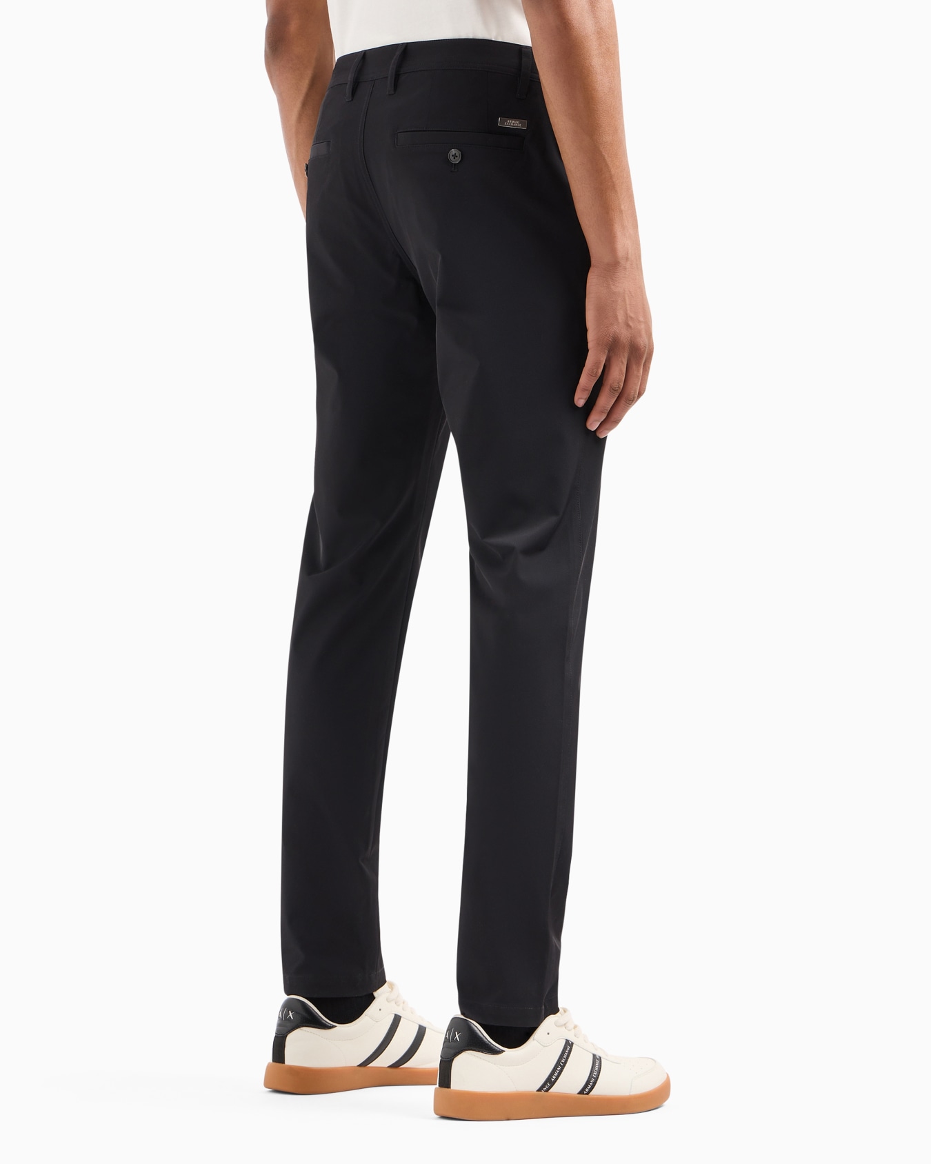 Pantalón slim fit en sarga ultraelástica Diapositiva 2