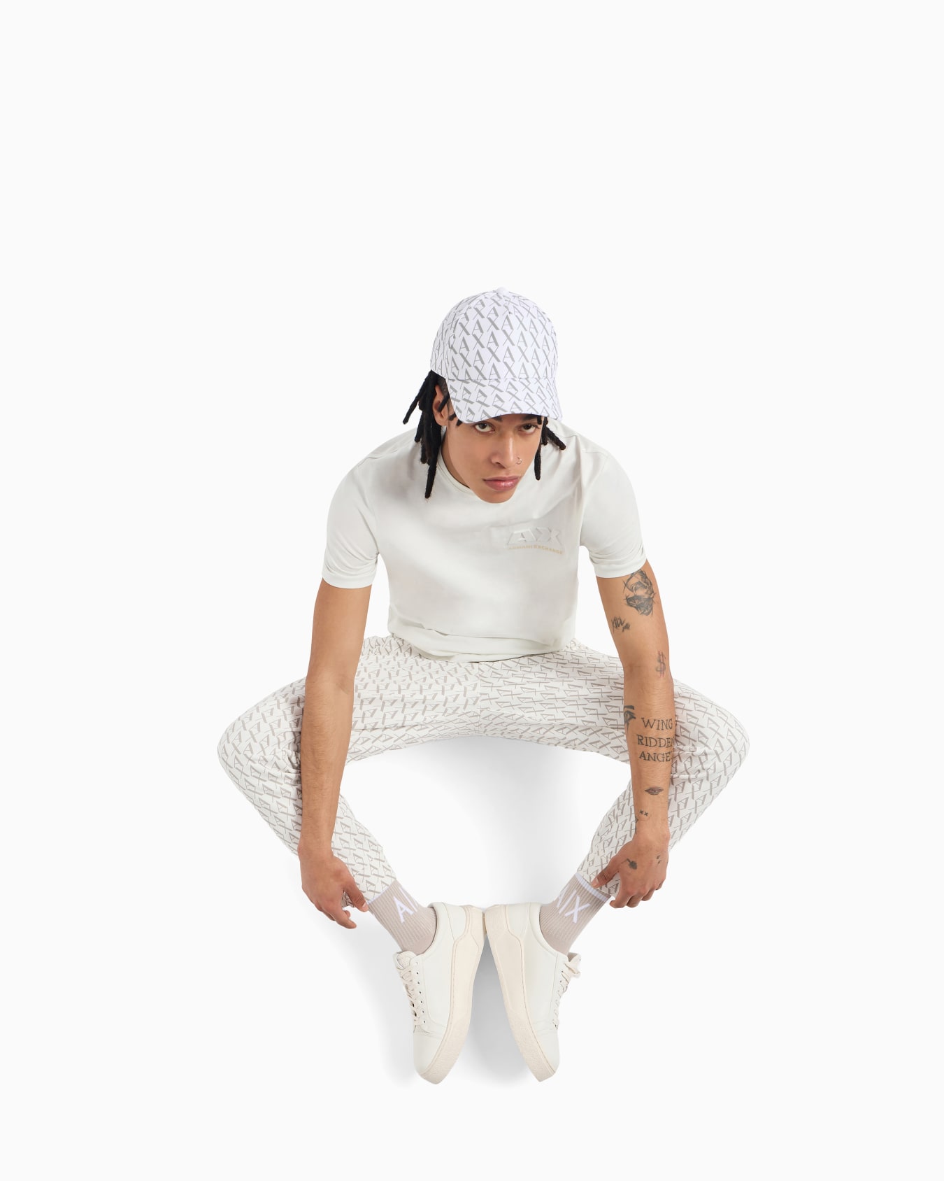 Pantalon de jogging en tissu à motif logo all-over Diapositive 1