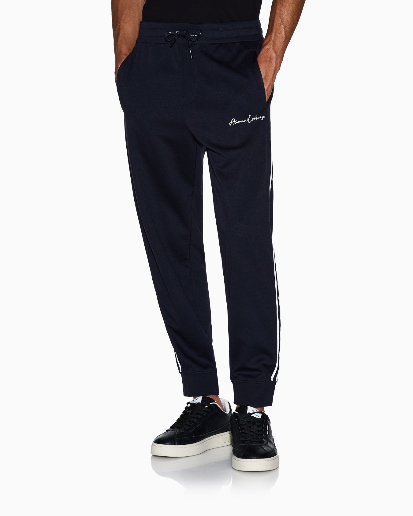 Logo Signature Joggers Slide 3
