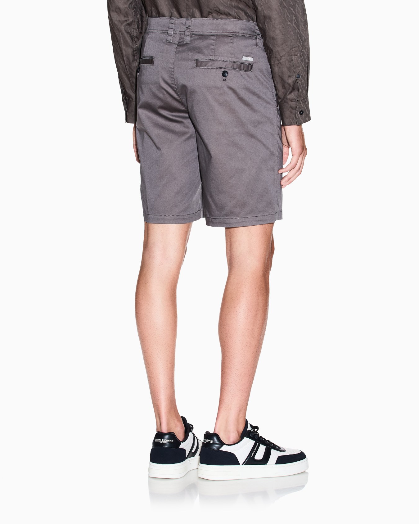 Bermuda shorts in satin stretch fabric Slide 2