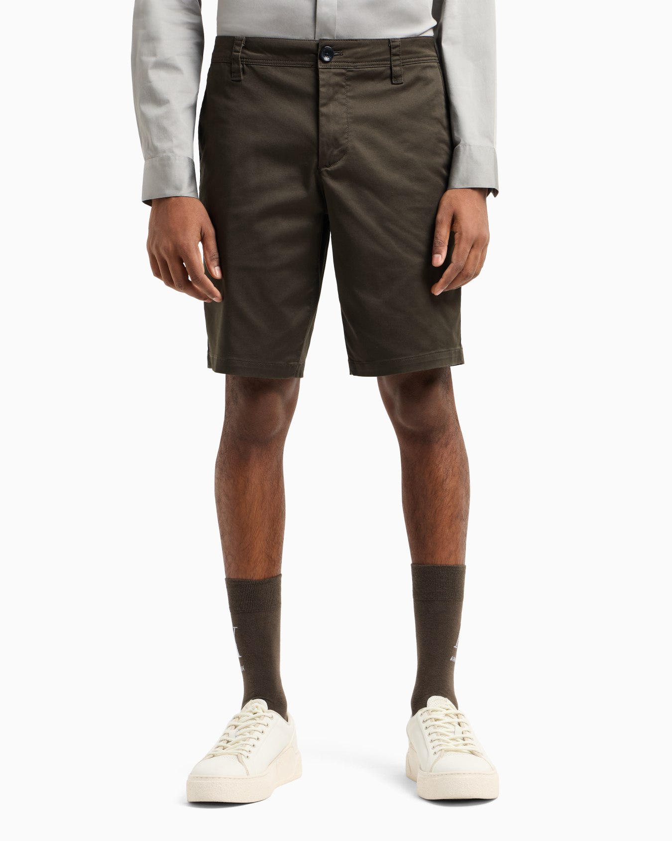 Bermuda shorts in satin stretch fabric Slide 3