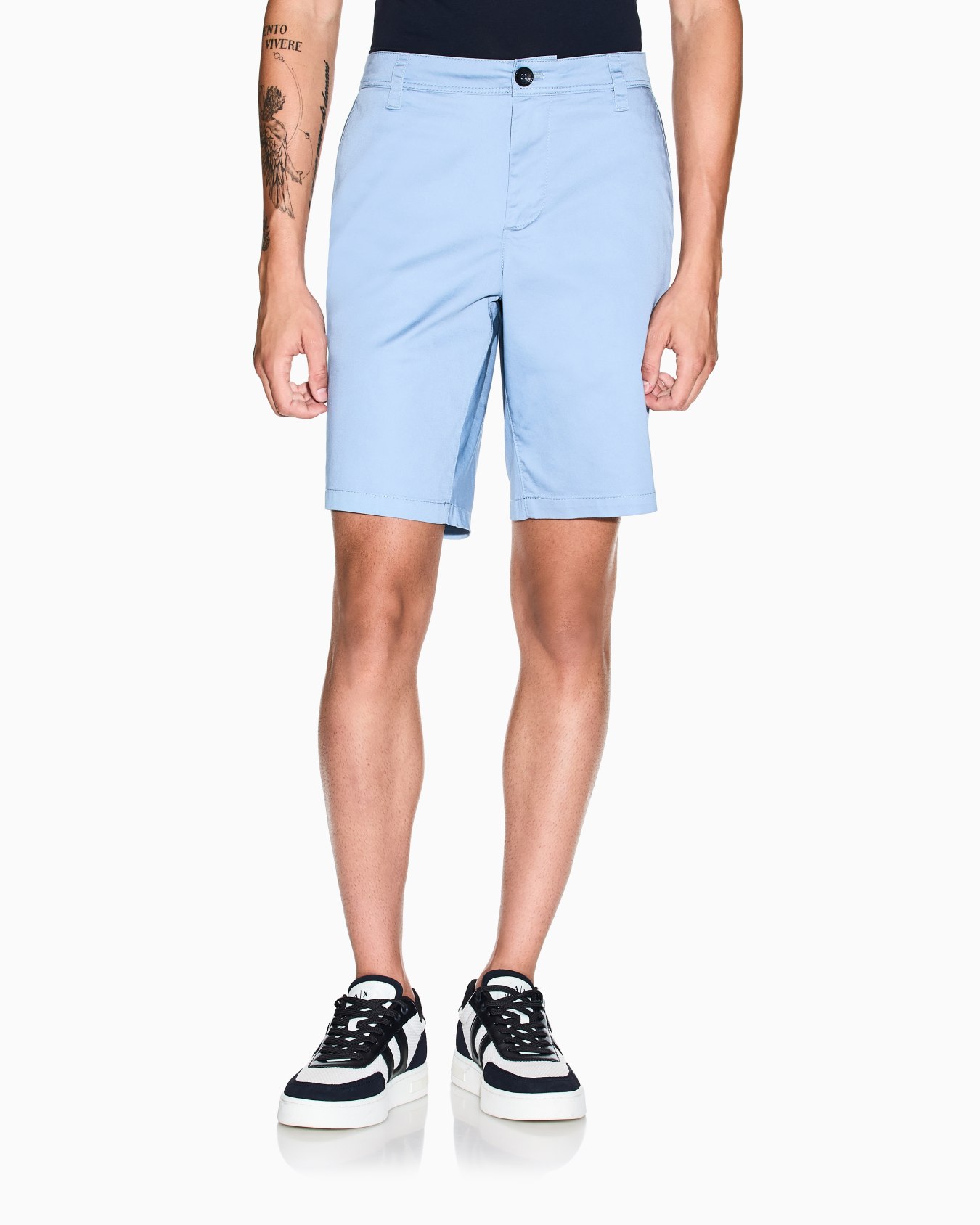 Bermuda shorts in satin stretch fabric Slide 3