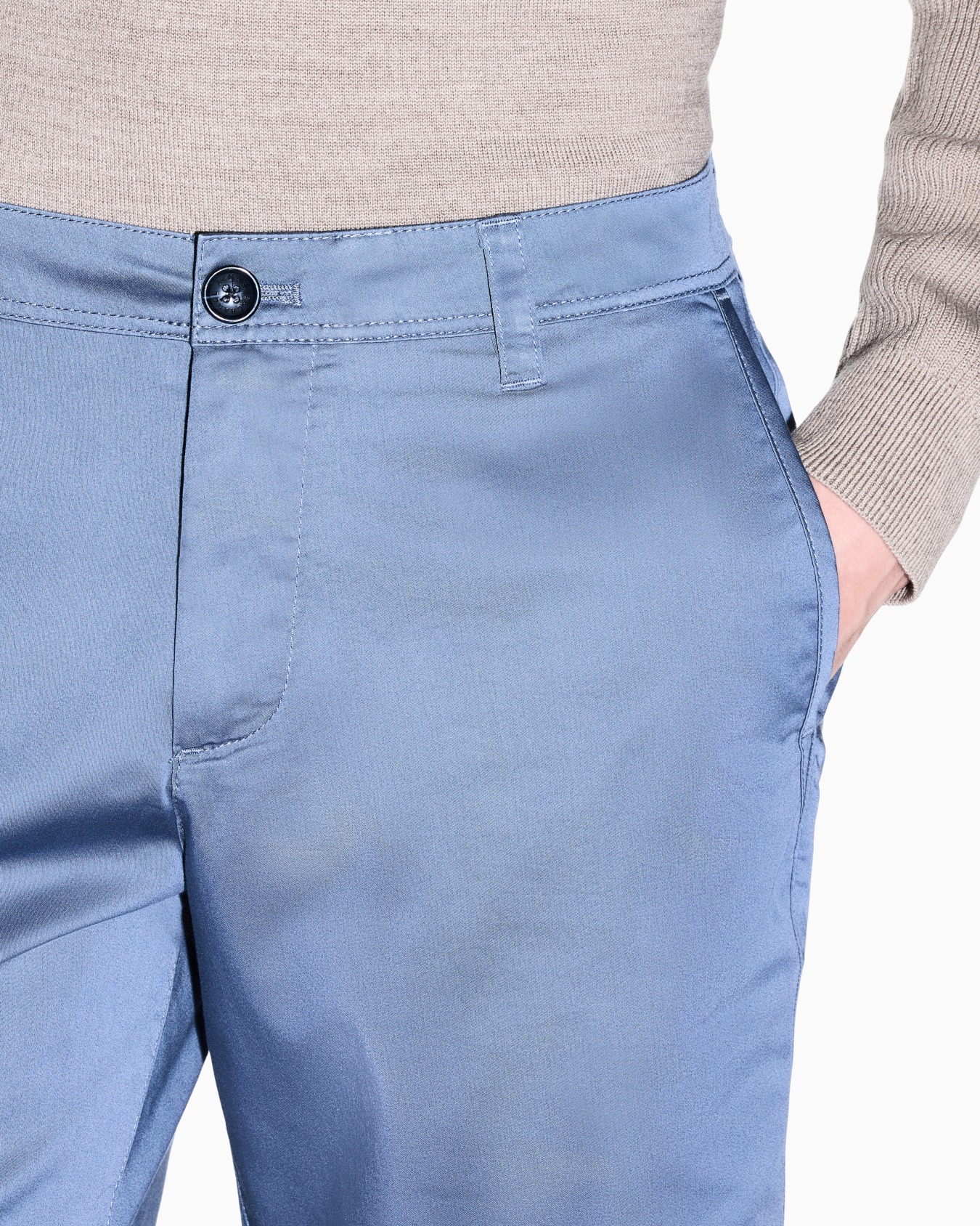Bermuda shorts in stretch cotton satin Slide 4