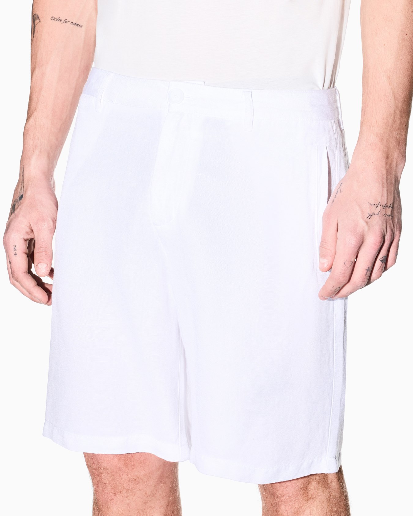 Bermudas de gabardina elástica Diapositiva 5
