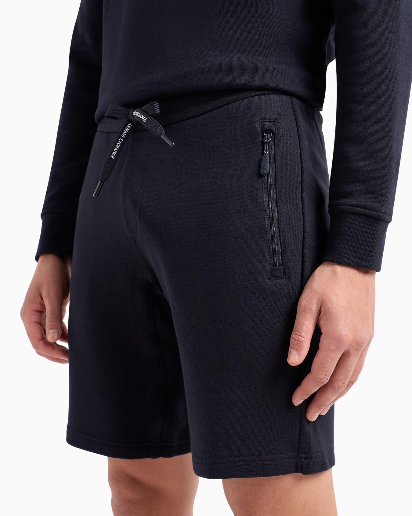 French terry shorts Slide 4