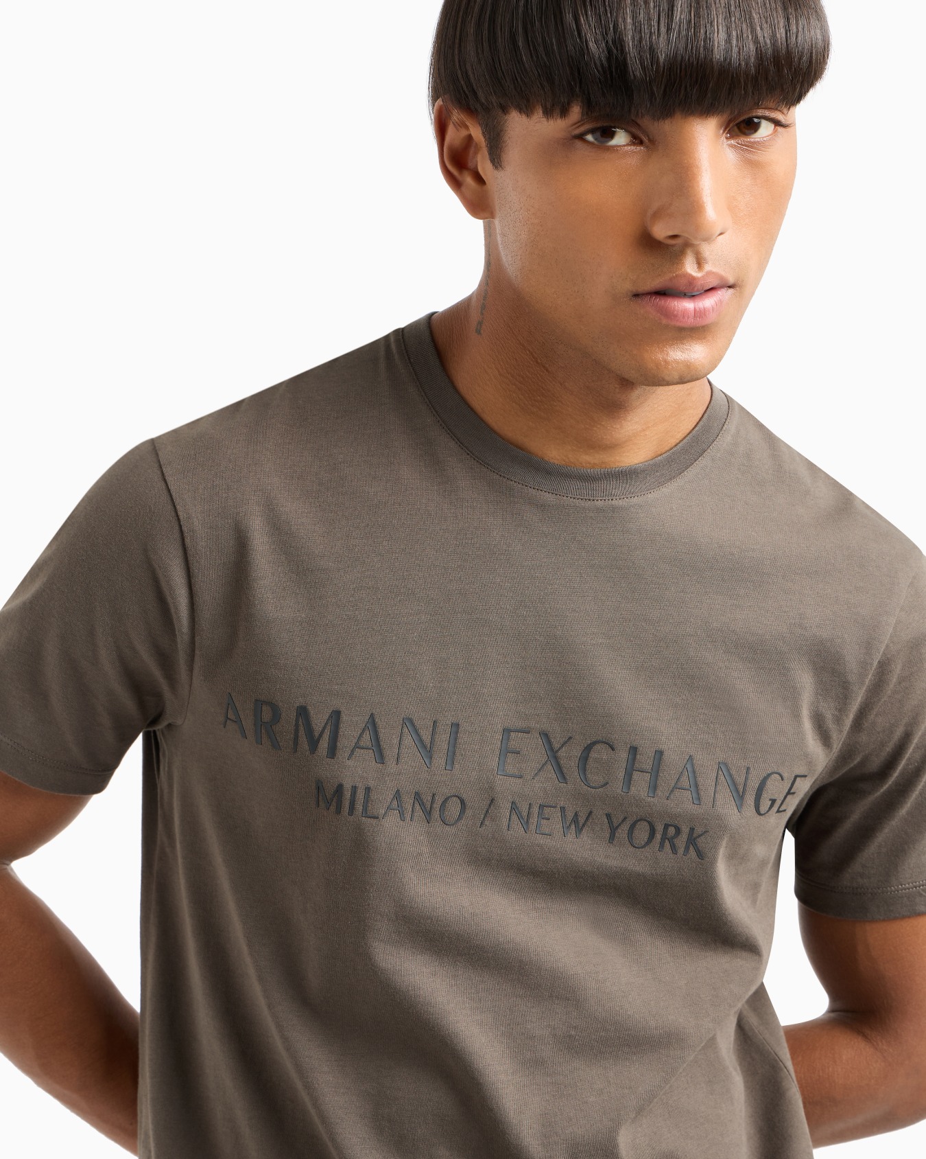 Camiseta de punto slim fit Diapositiva 4