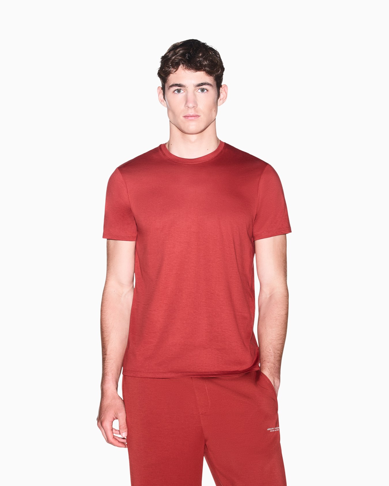 slim fit t-shirt in Pima cotton jersey Slide 3