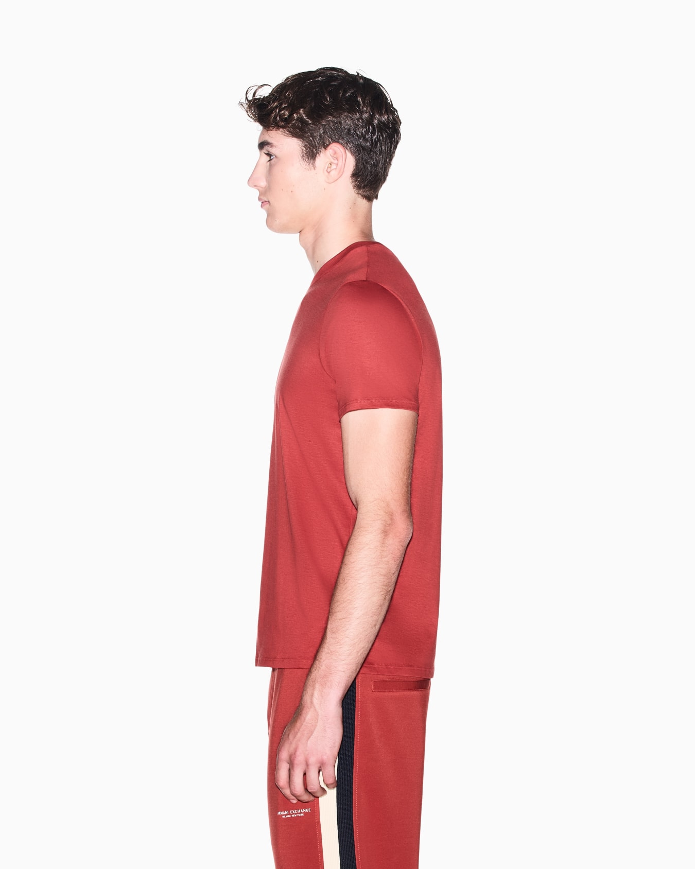 slim fit t-shirt in Pima cotton jersey Slide 7
