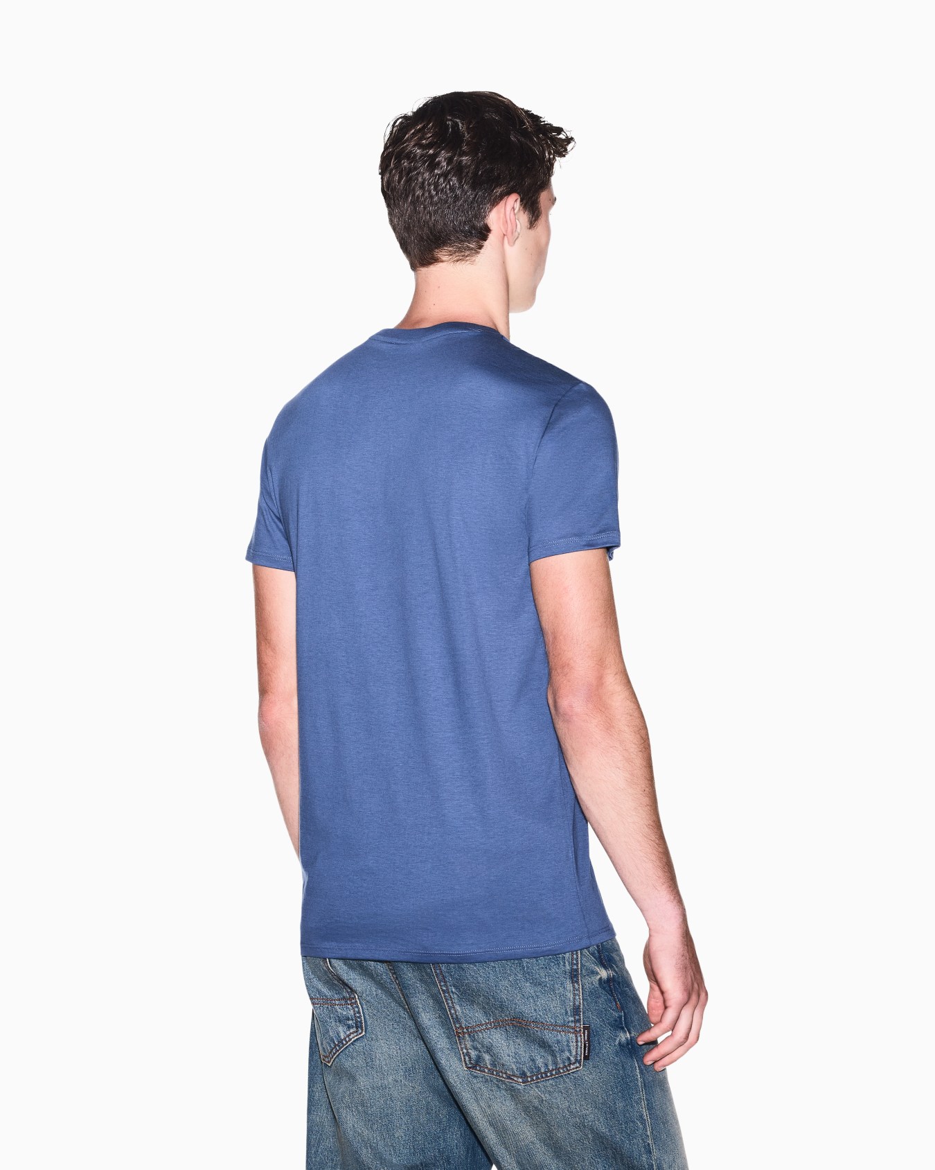 slim fit t-shirt in Pima cotton jersey Slide 5