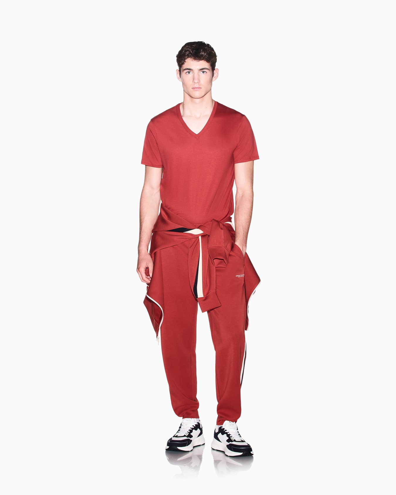 slim-fit T-shirt Essential pima cotton jersey Slide 1