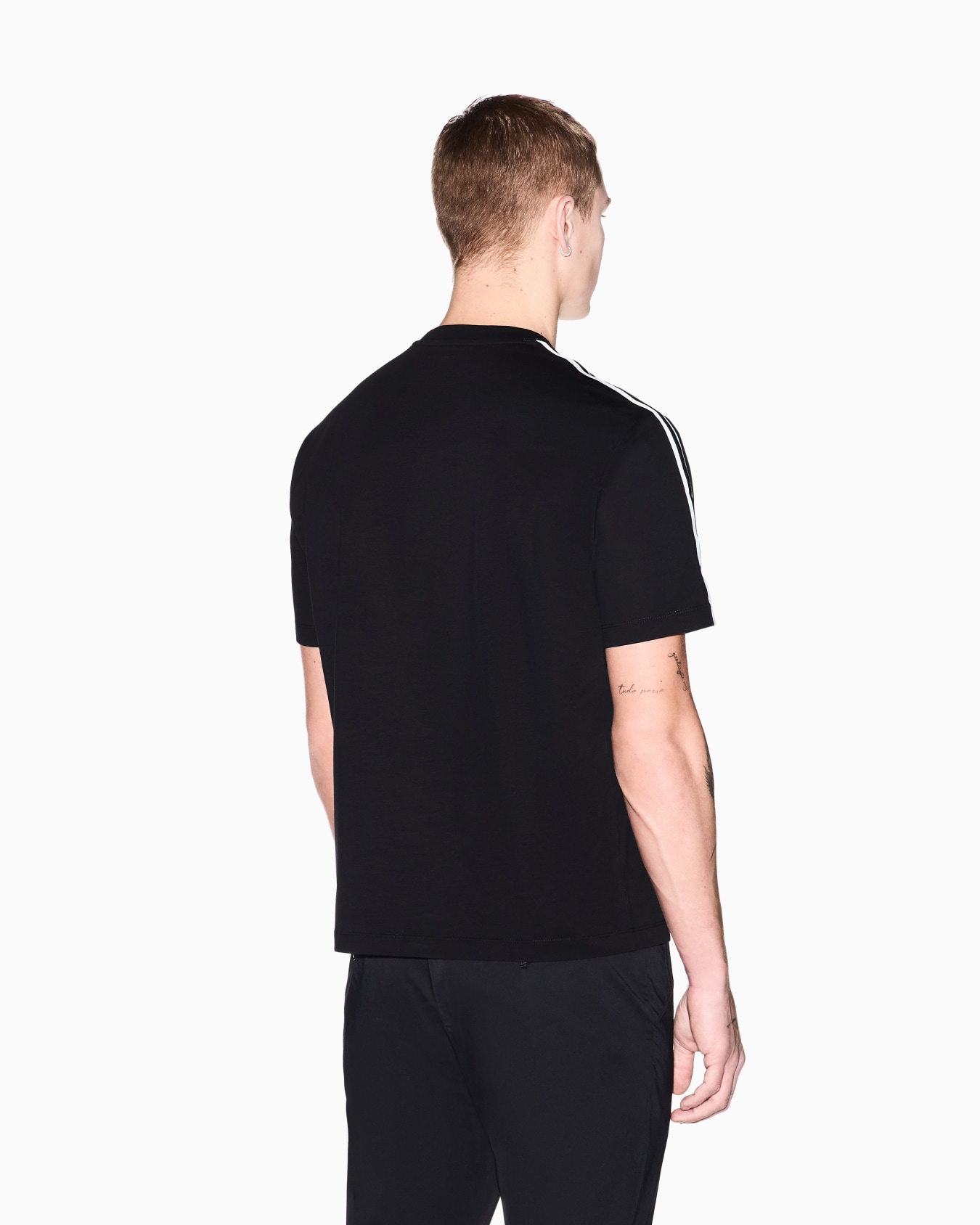 Logo Signature Crewneck T-Shirt Slide 5