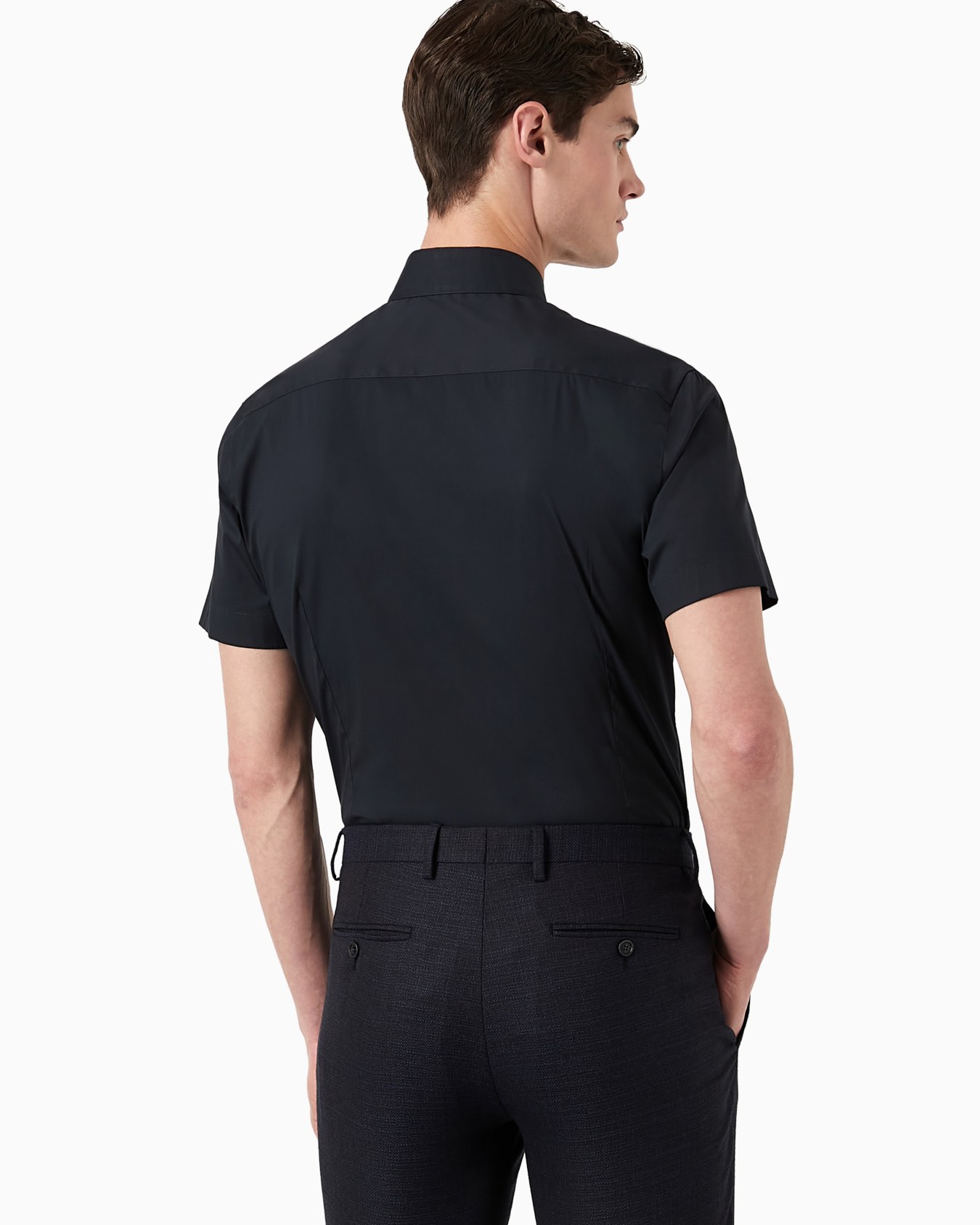 Chemise à manches courtes en tissu uni stretch Diapositive 2
