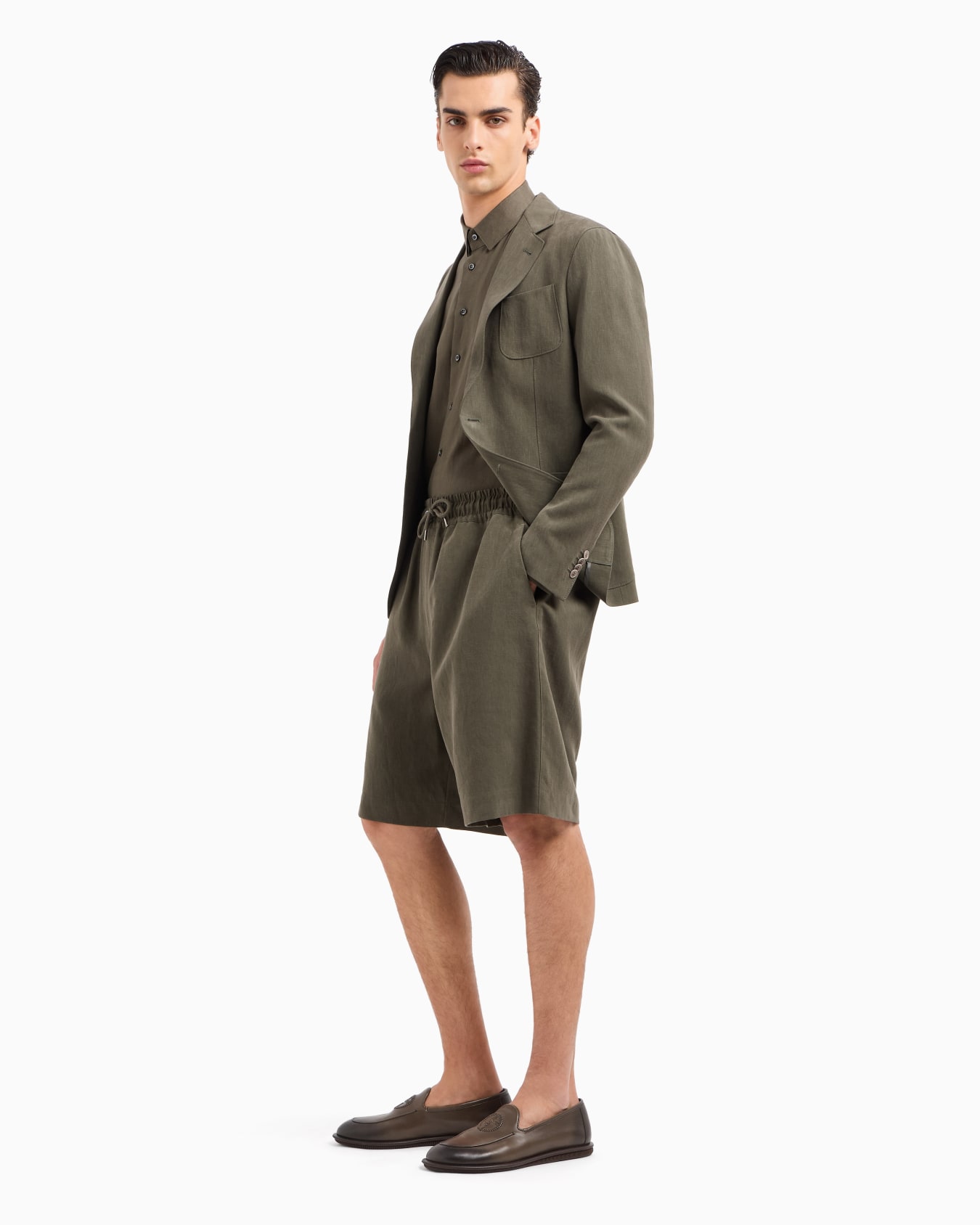 Regular-fit shirt in linen Slide 3