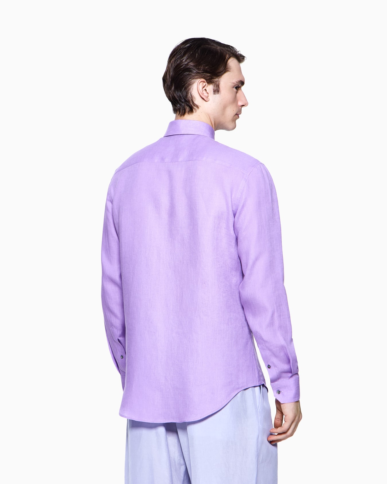 Regular-fit shirt in linen Slide 2