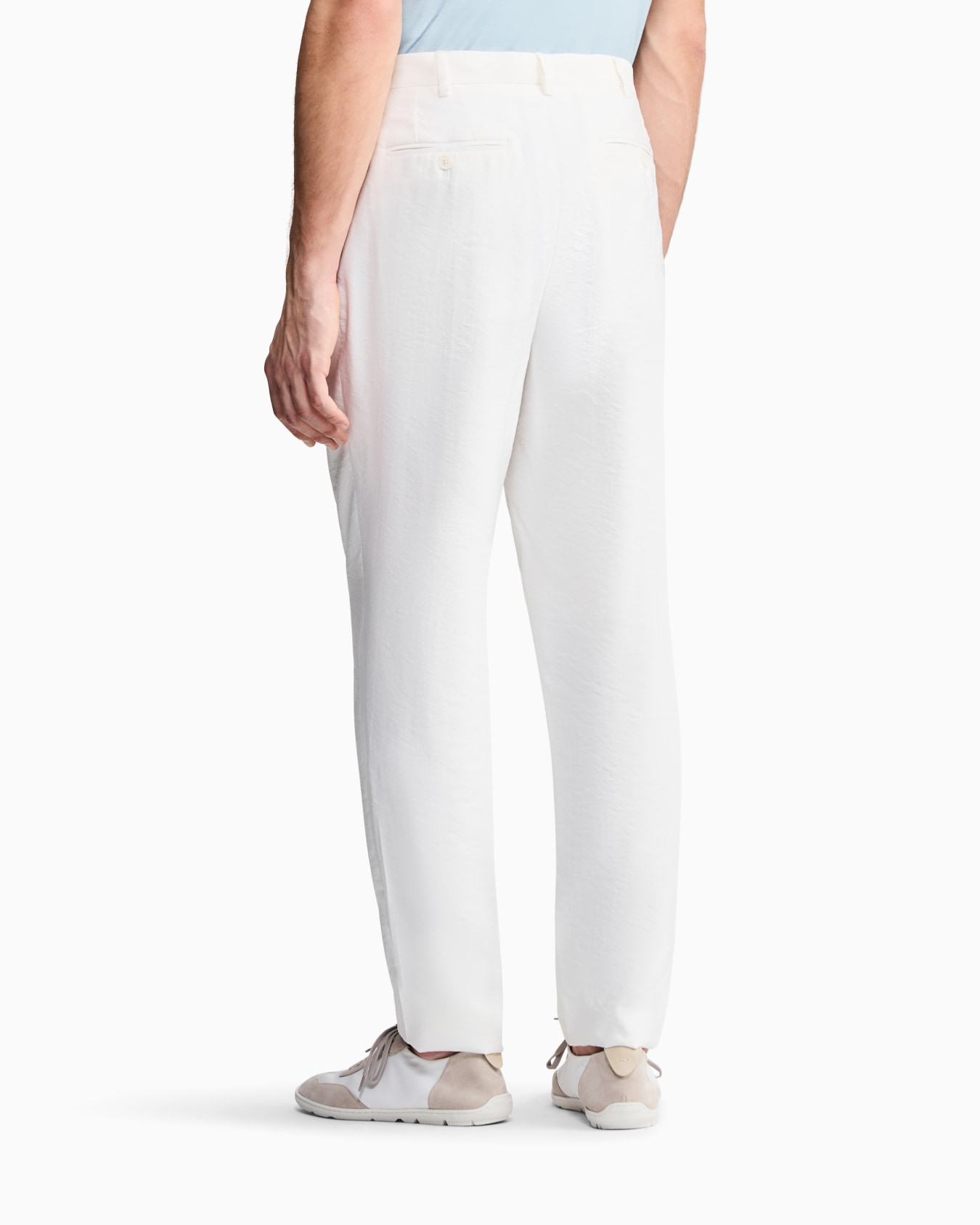 Two-dart trousers in silk-blend twill Slide 5