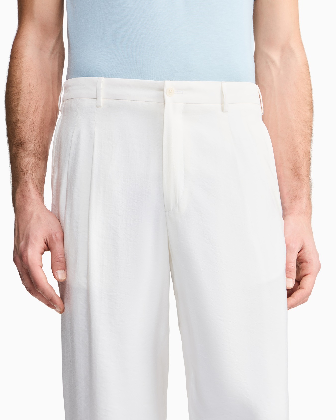 Two-dart trousers in silk-blend twill Slide 6