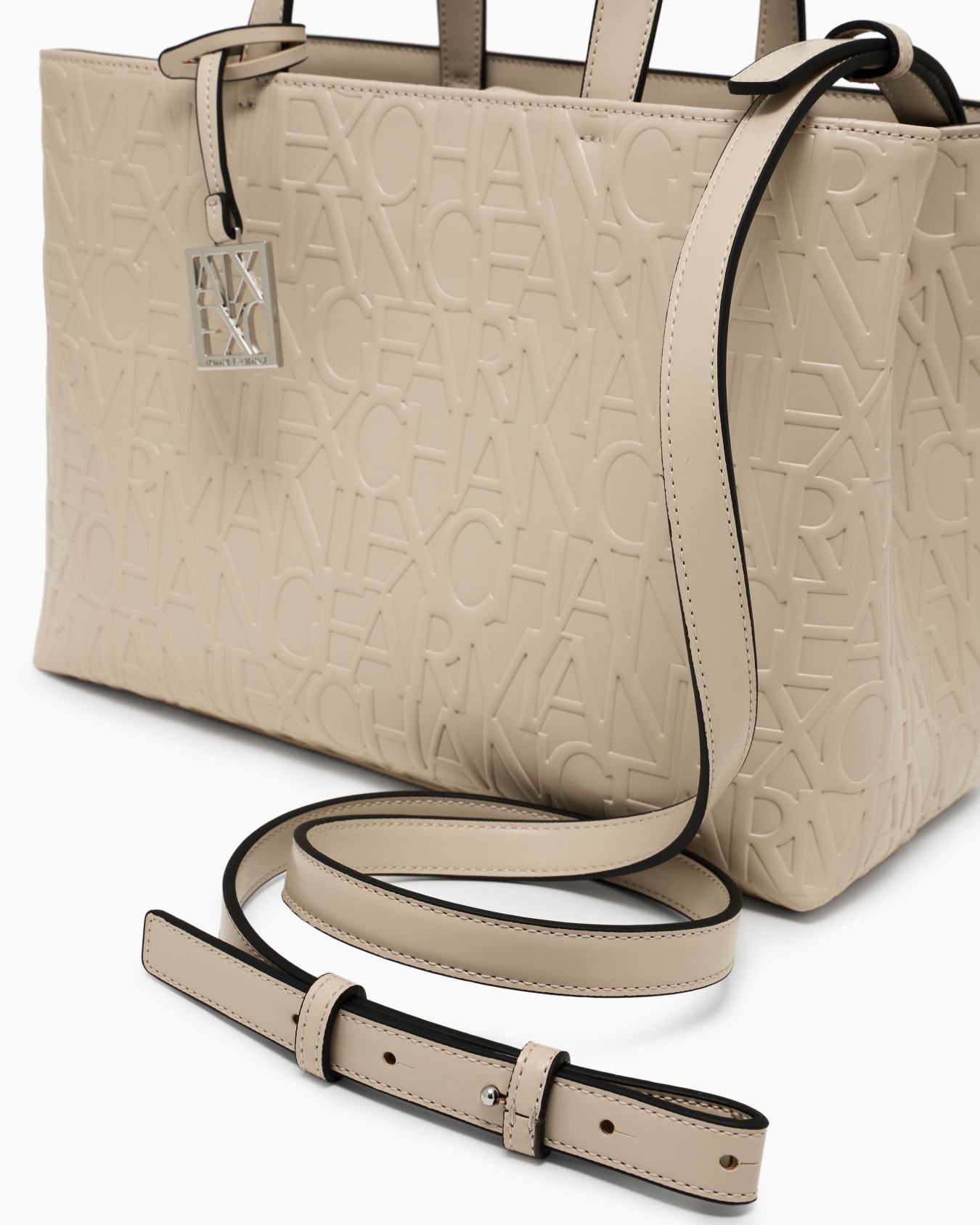 Medium shopper with handles and shoulder strap Slide 4