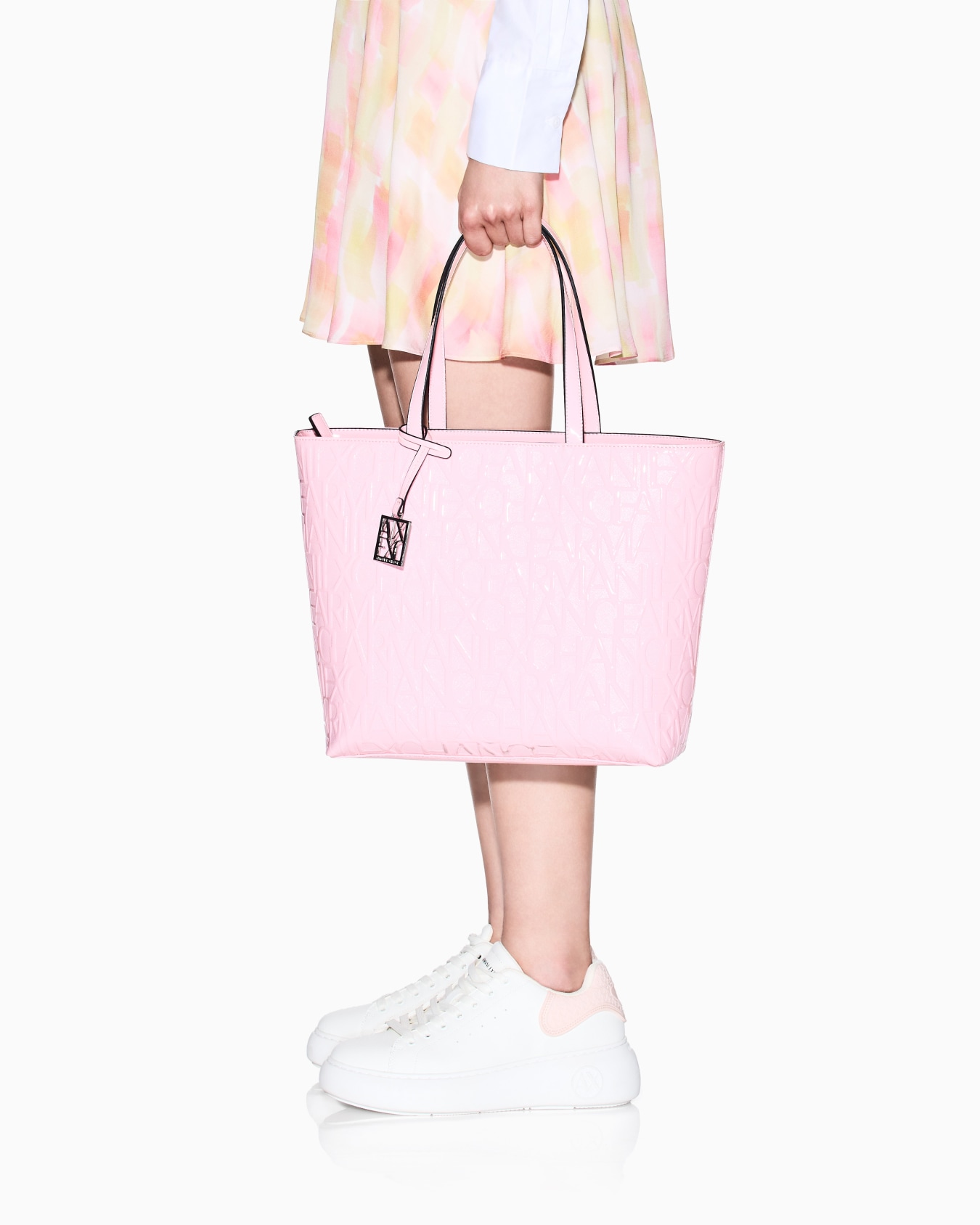 Shopper bag with allover logo Slide 5