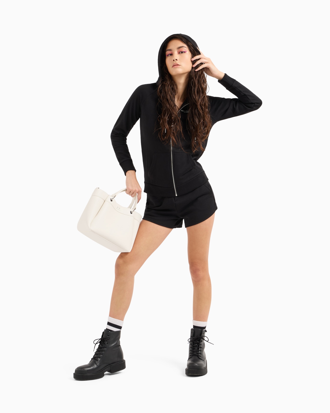 Medium handbag with degradè shoulder strap Slide 5