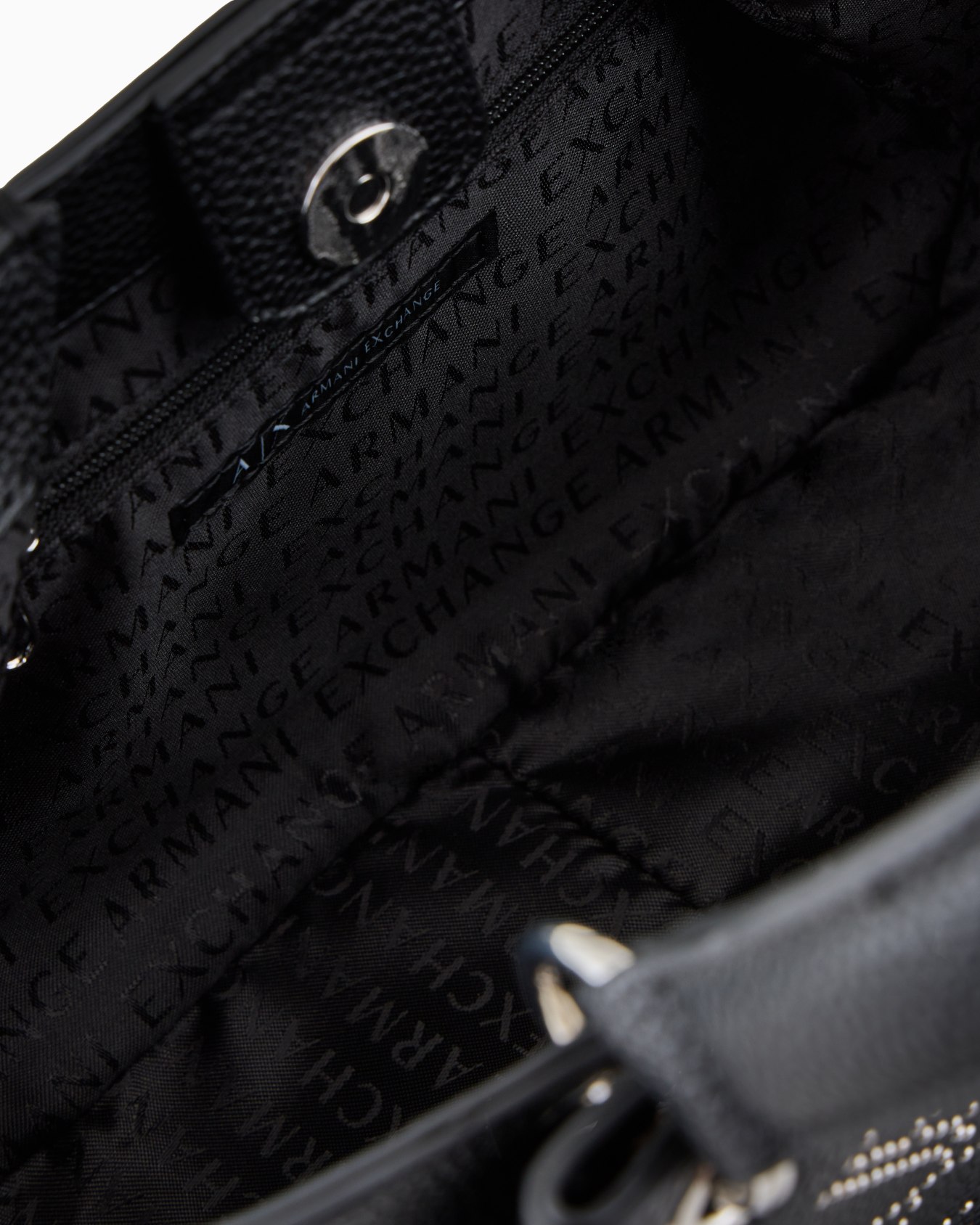 A|Xロゴ　ミニハンドバッグ（モノグラムロゴスタッズ） スライドする 3