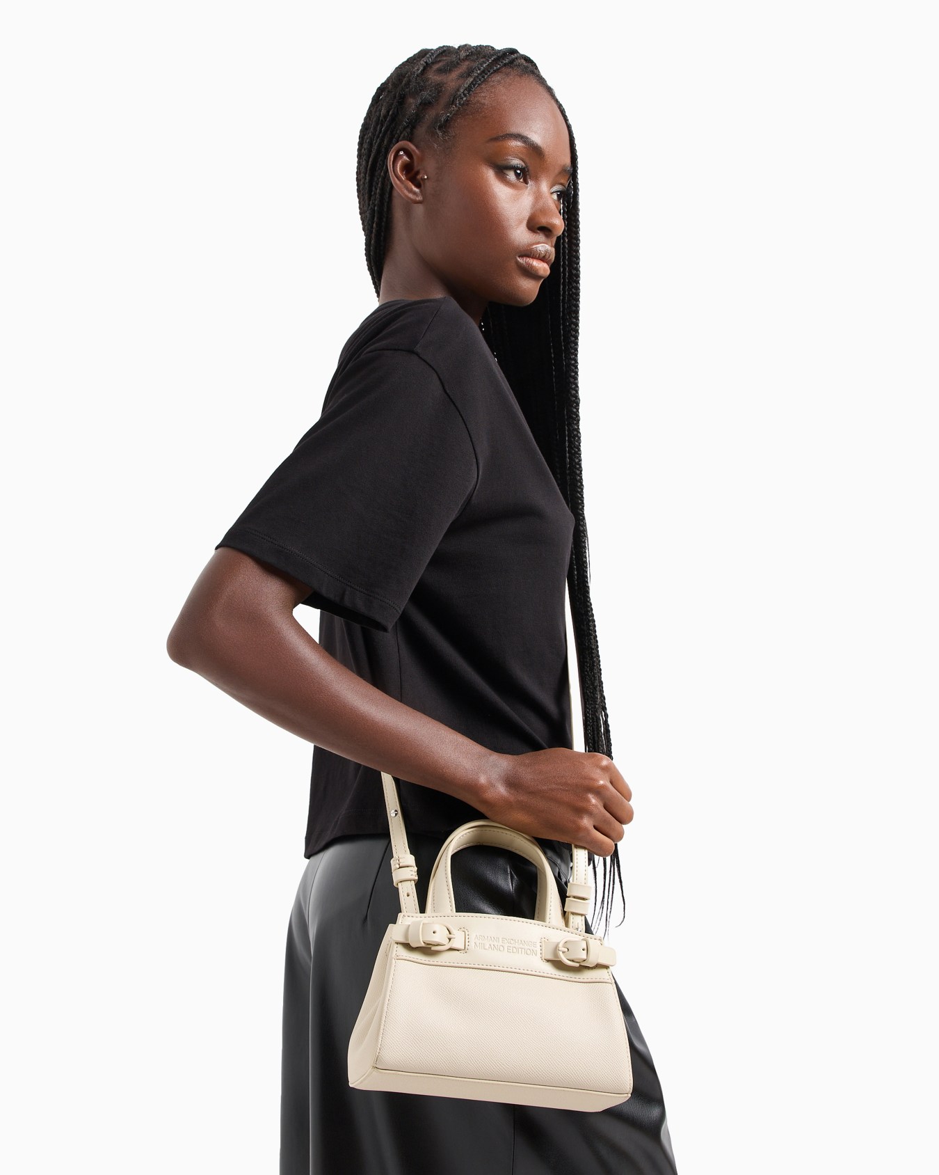 ベルトデザイン　ミニハンドバッグ スライドする 6