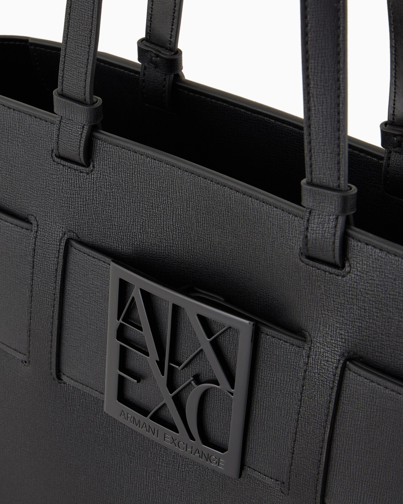 Medium shopper bag with tone-on-tone monogram Slide 4