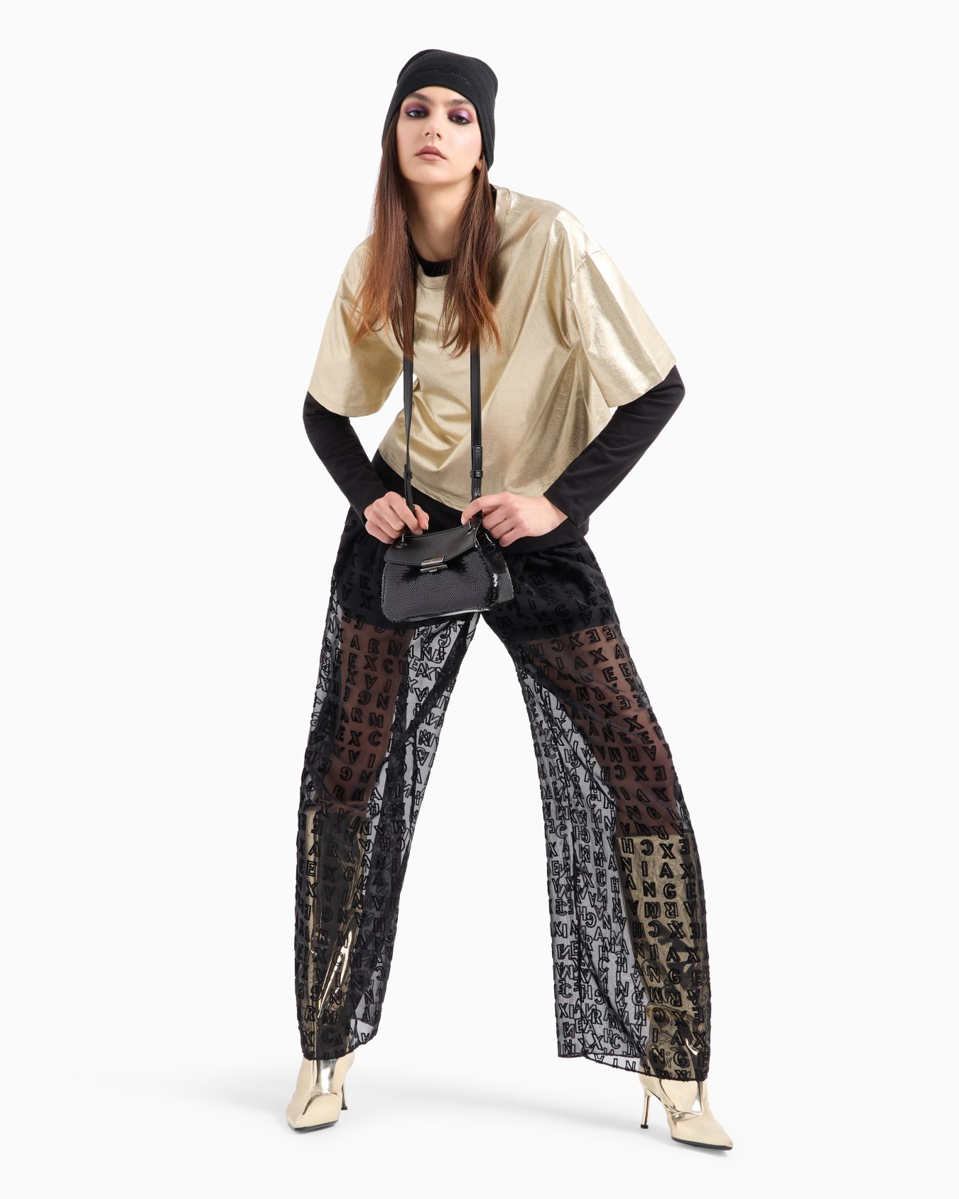 Sequined shoulder bag with metallic details Slide 5