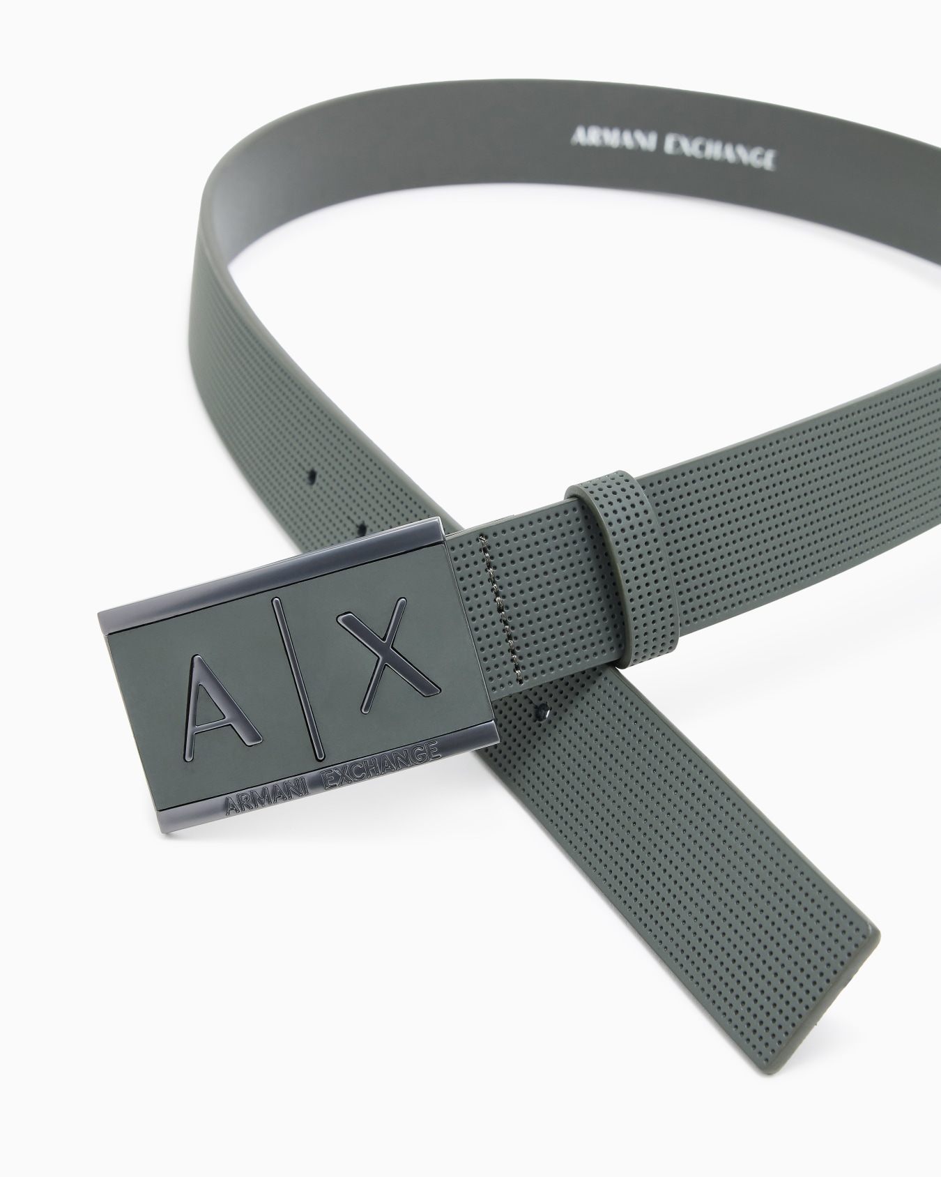 Cinturón de piel con hebilla rectangular. Diapositiva 1