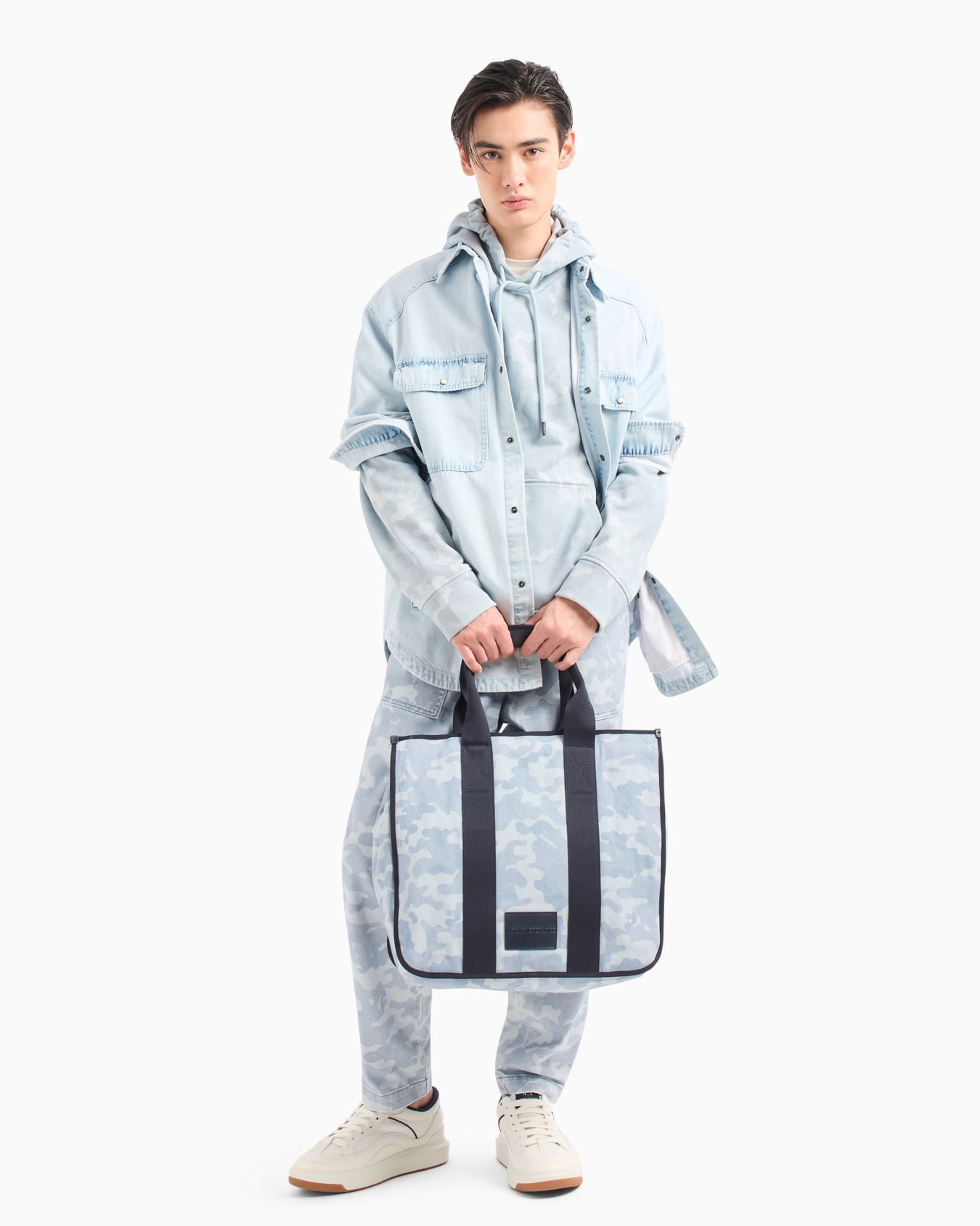 Allover patterned shopper bag Diapositiva 5